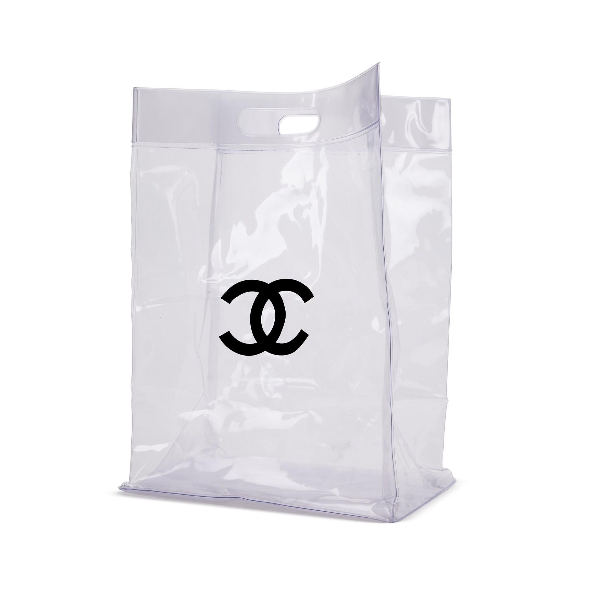 Chanel 2018 Transparent Clear Plastic CC Tote Bag In Good Condition For Sale In Miami, FL