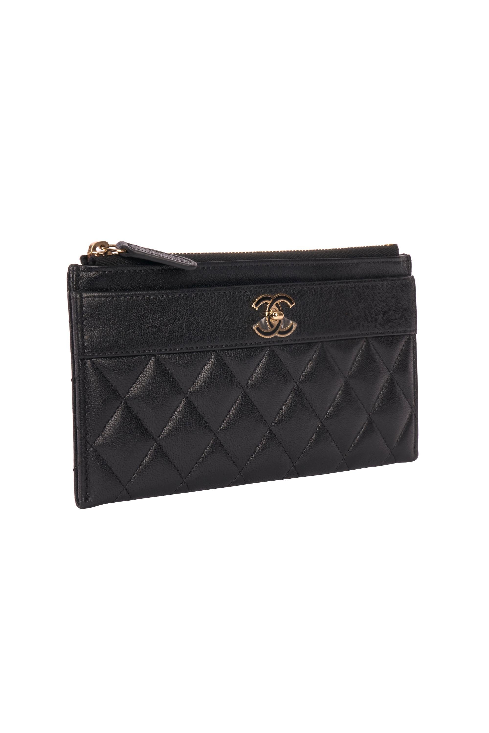 Chanel 2019 Black Leather Large Flap Quilted Card Holder For Sale 3