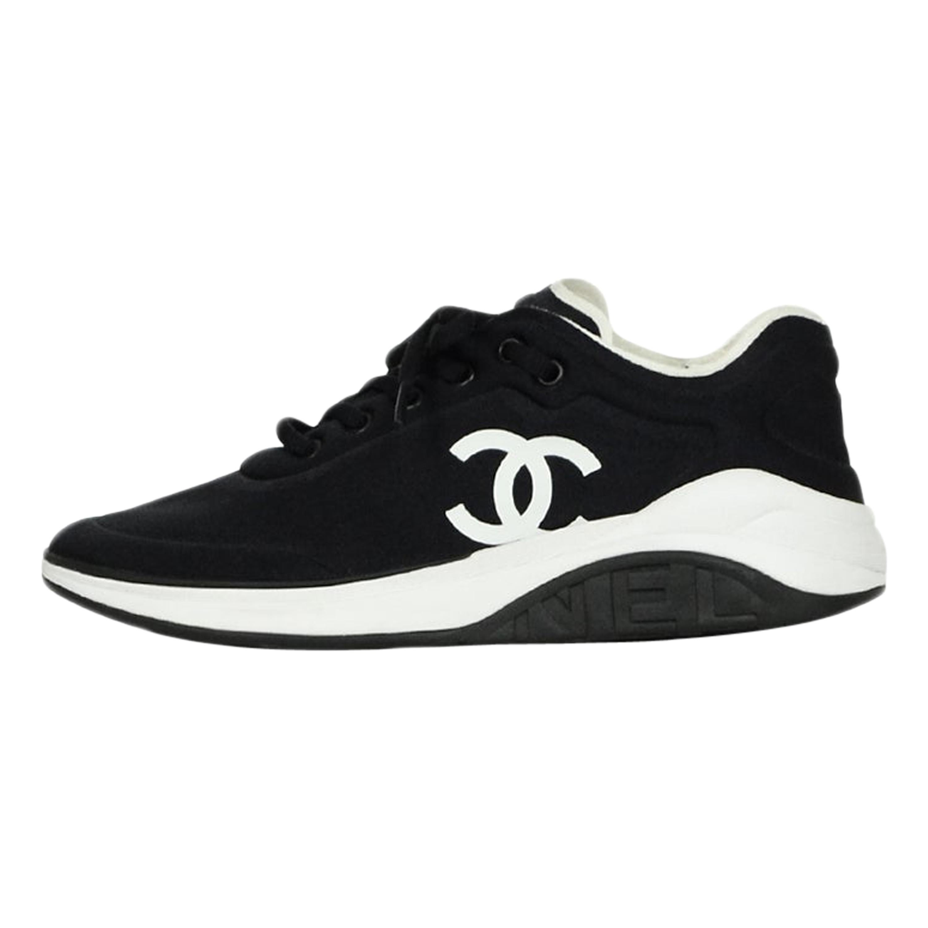 Chanel 2019 Black/ White Lycra CC Trainers Sneakers sz 39 For Sale at  1stDibs | chanel lycra sneakers, black and white chanel sneakers, chanel  black and white sneakers