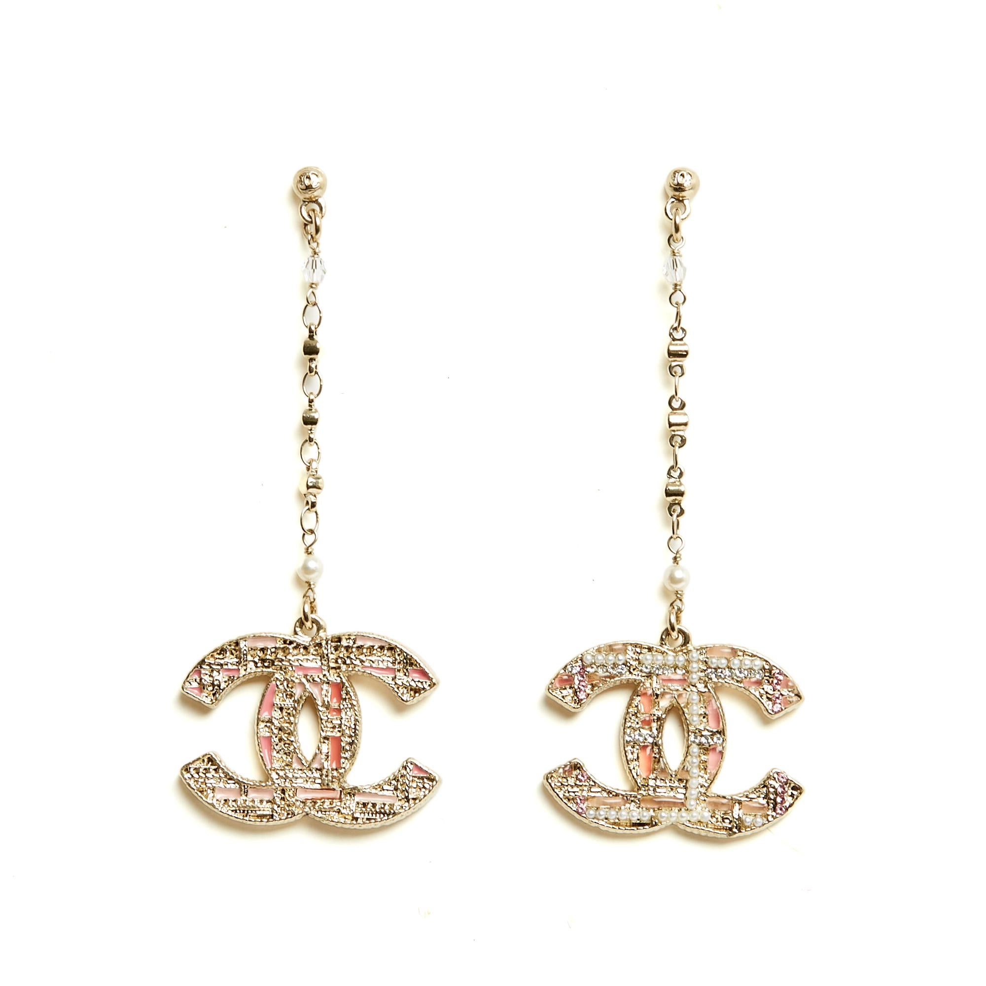 Women's Chanel 2019 Boucles Clous Pendant CC Maxi Golden Pink CC Pendant Earrings Studs