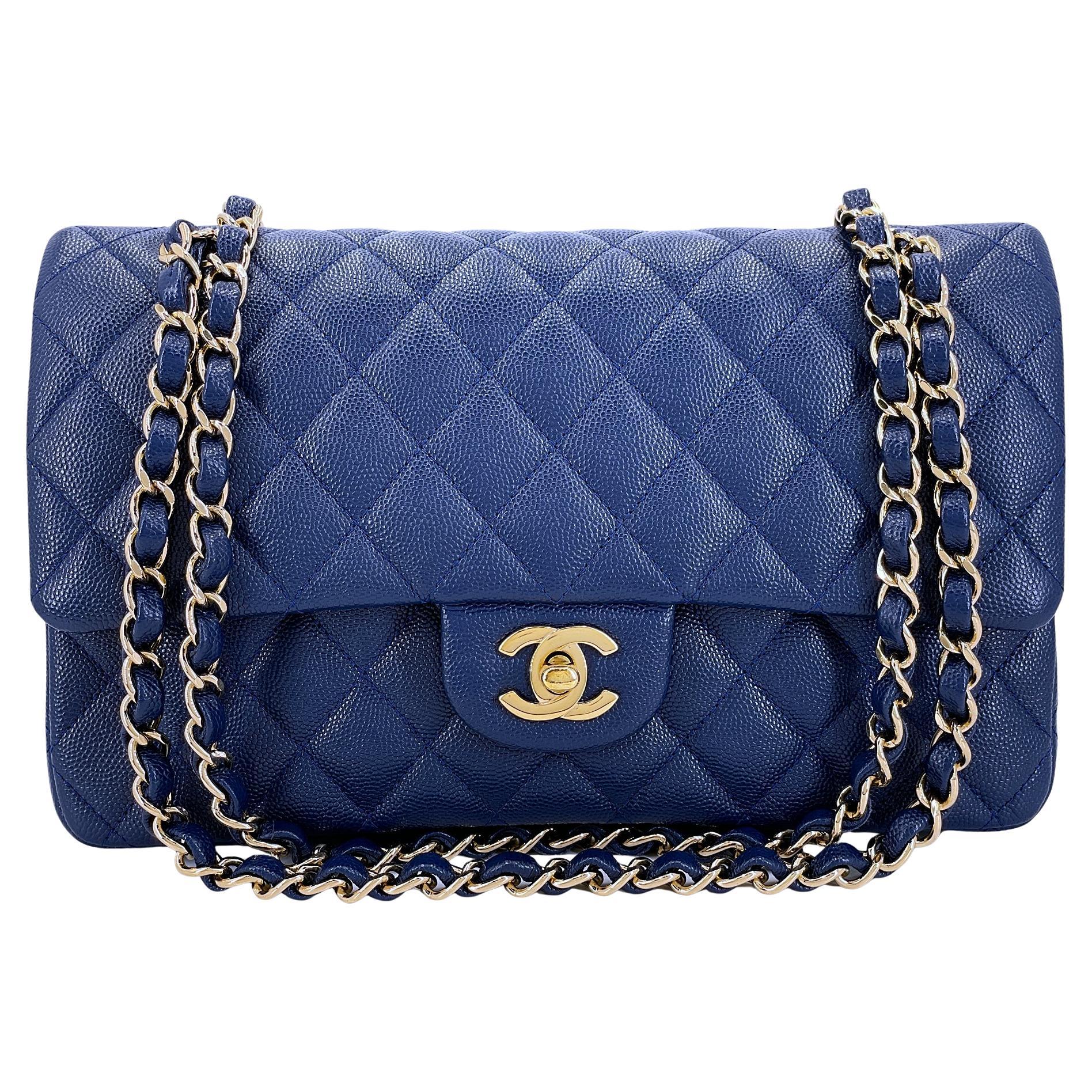 Chanel 2019 Bleu royal foncé Medium Caviar Classic Double Flap Bag GHW 68637