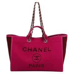 Grand sac fourre-tout en feutre de laine Deauville 2019 Chanel