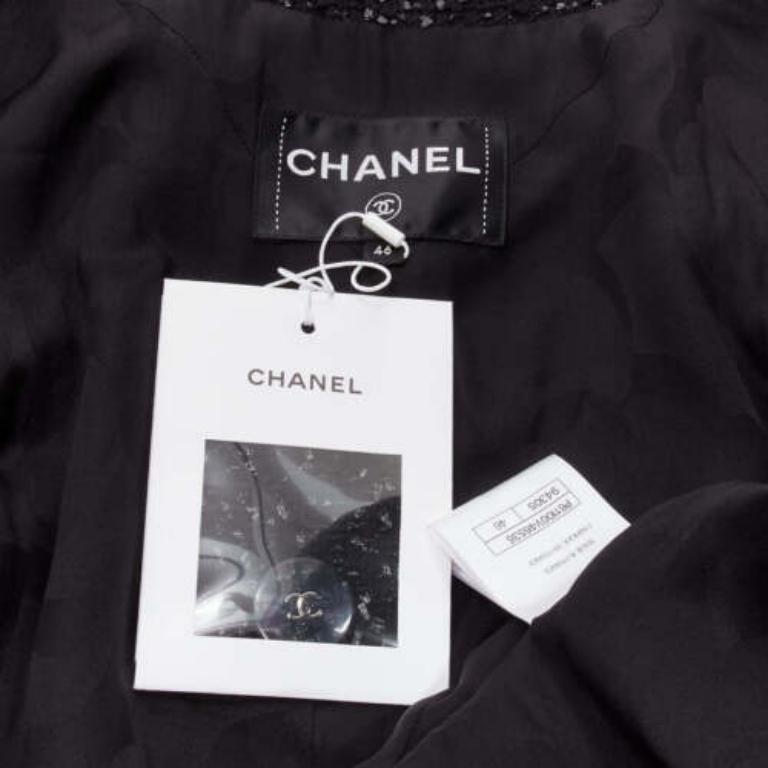 Chanel 2019 Fantasy Tweed nero lurex CC con bottoni a pressione sulla spalla FR46 XXL in vendita 4