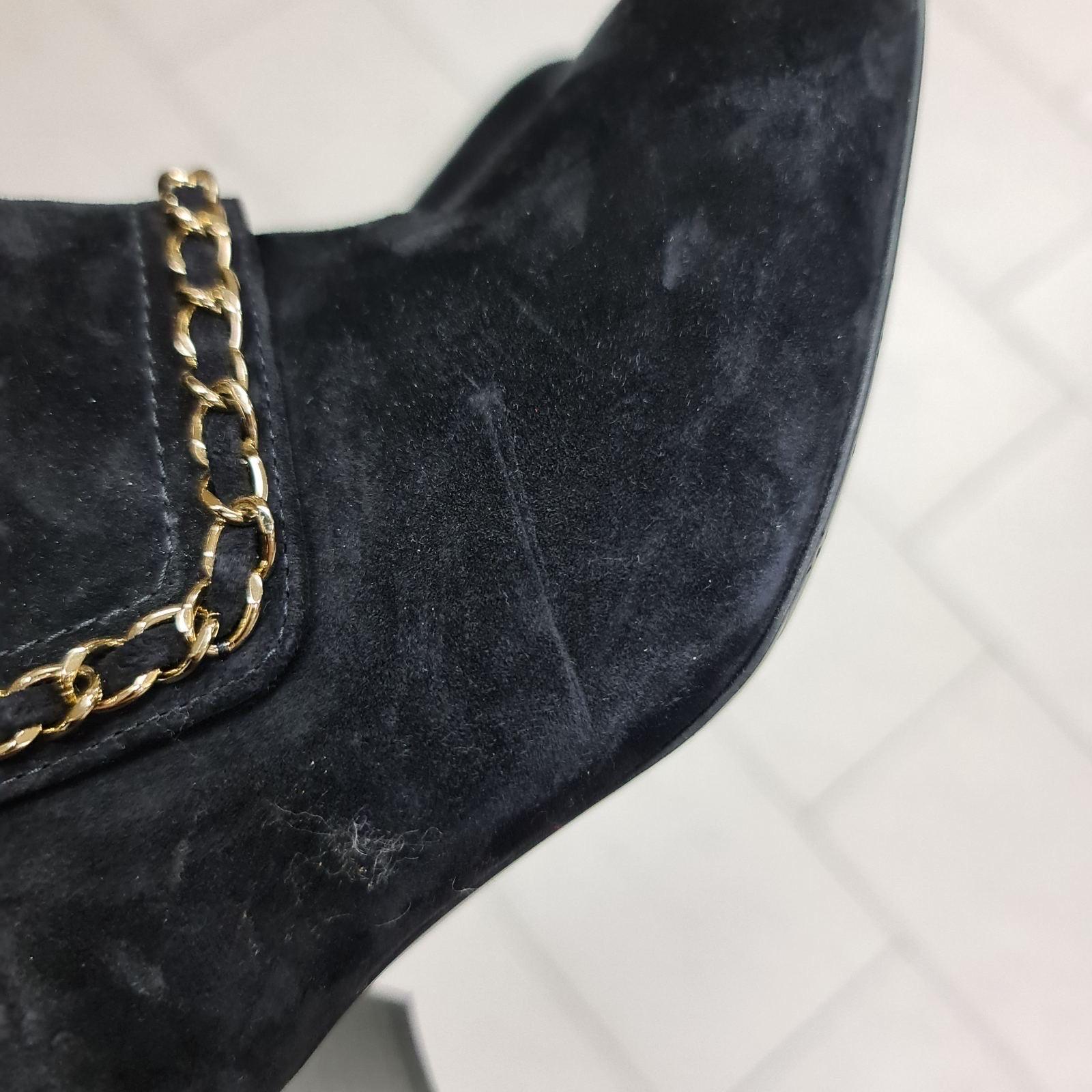 Chanel 2019 Interlocking CC Logo Boots 4