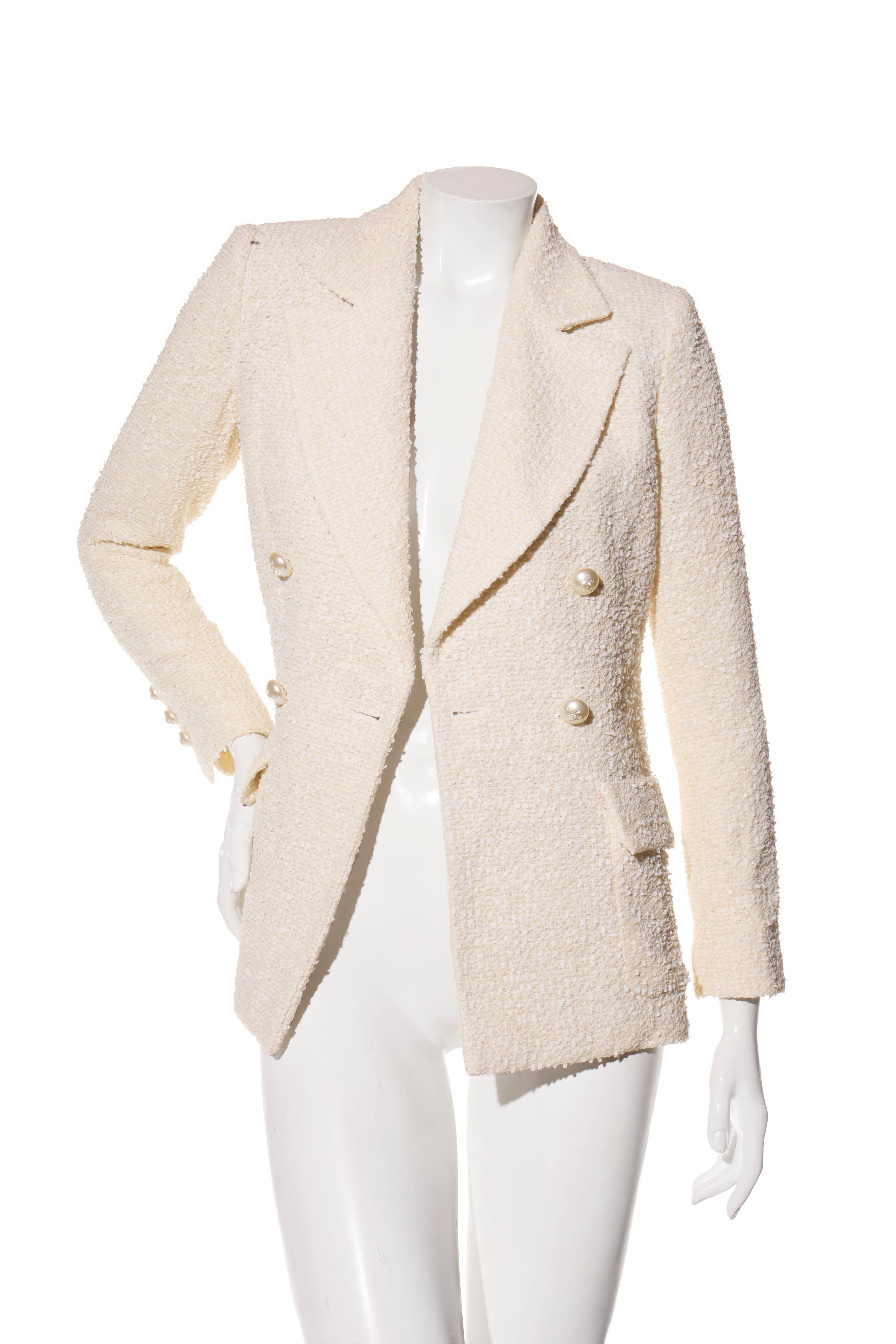 Chanel 2019 La Pausa Crema Bouclé Traje Chaqueta y Pantalón Talla 36 en venta 2