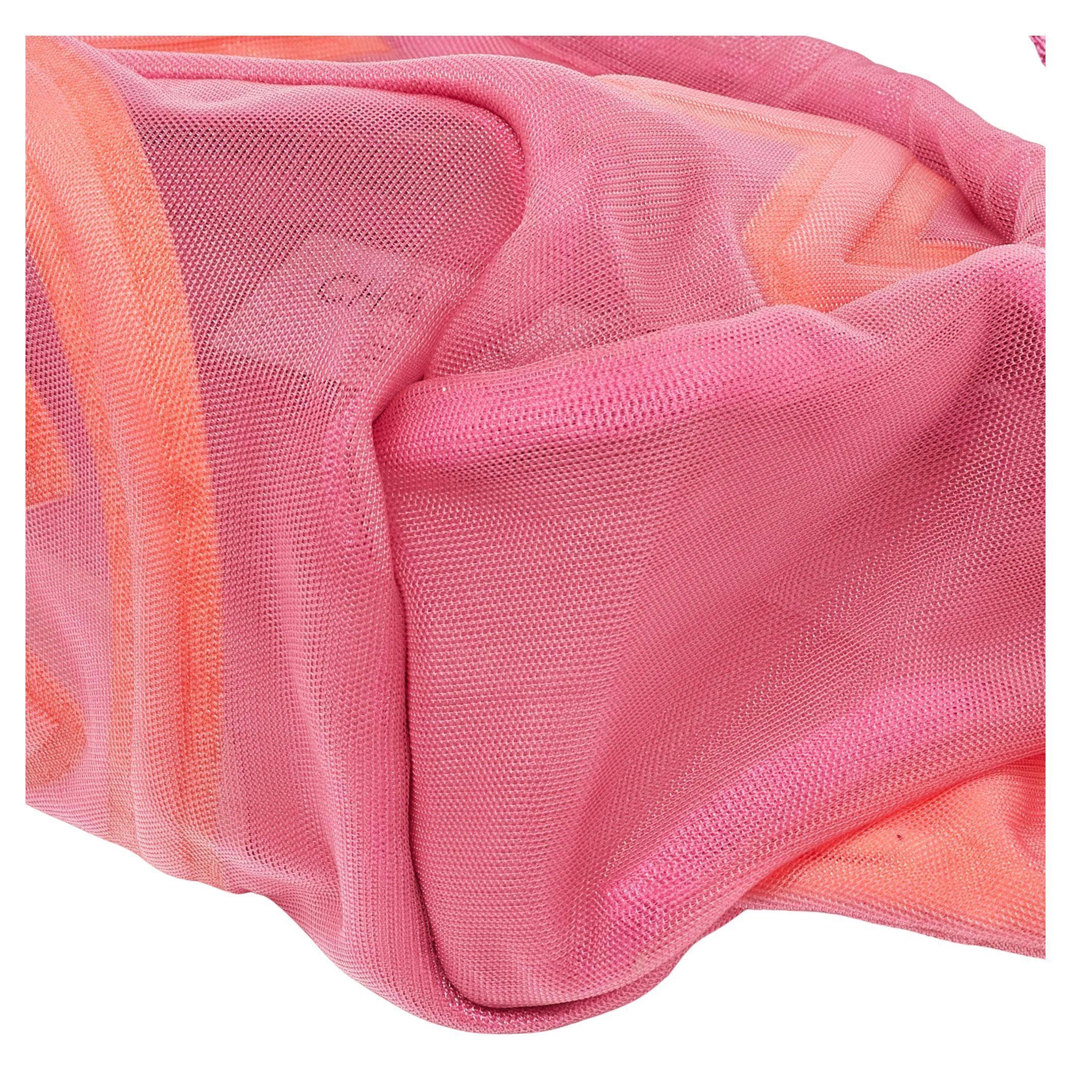 Chanel 2019 Logo Magenta Neon Pink Nylon Mesh CC Waist Fanny Pack Belt Bag For Sale 2
