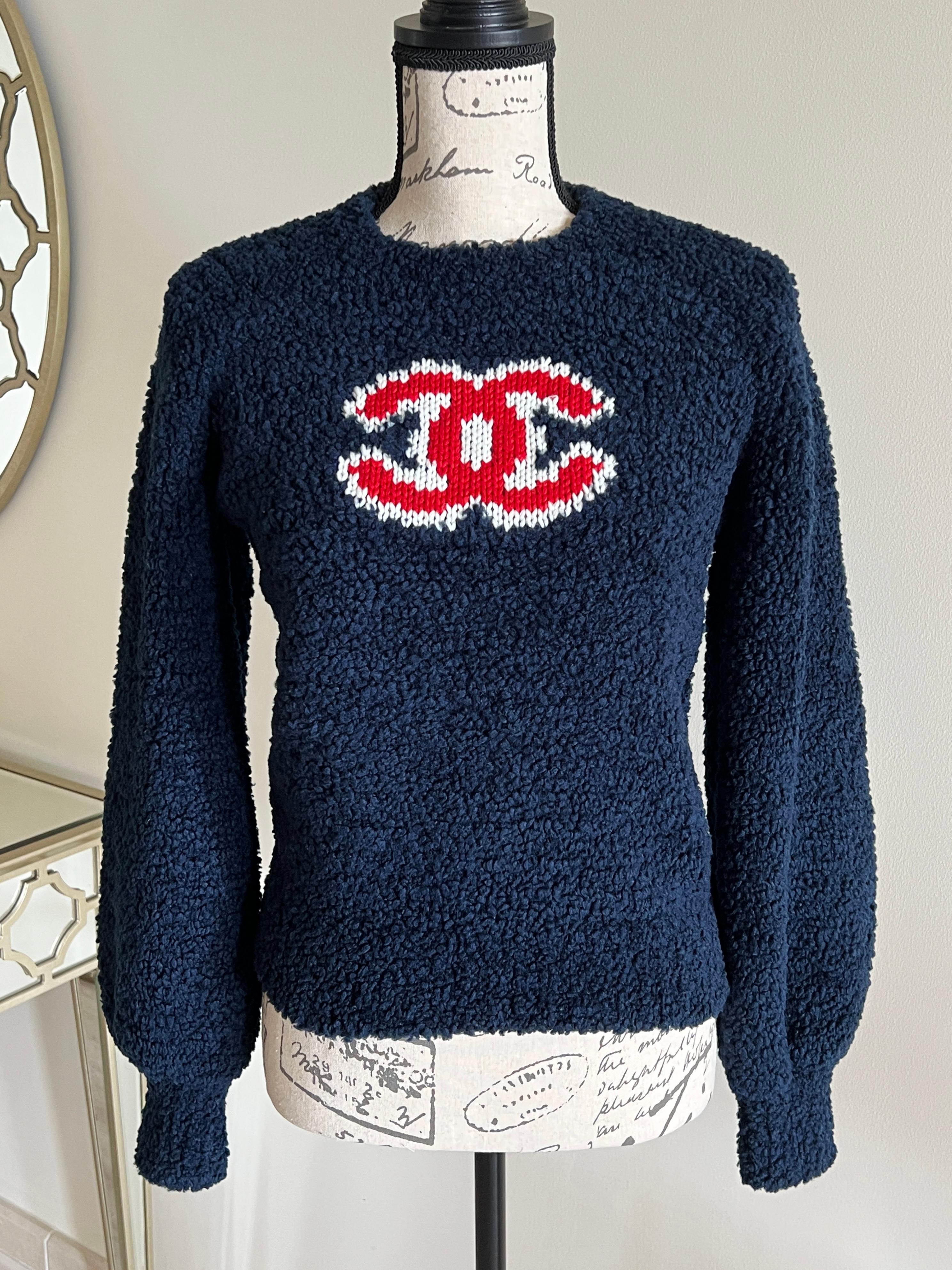 Chanel New 2019 Must Have CC Logo Teddy Jumper 4