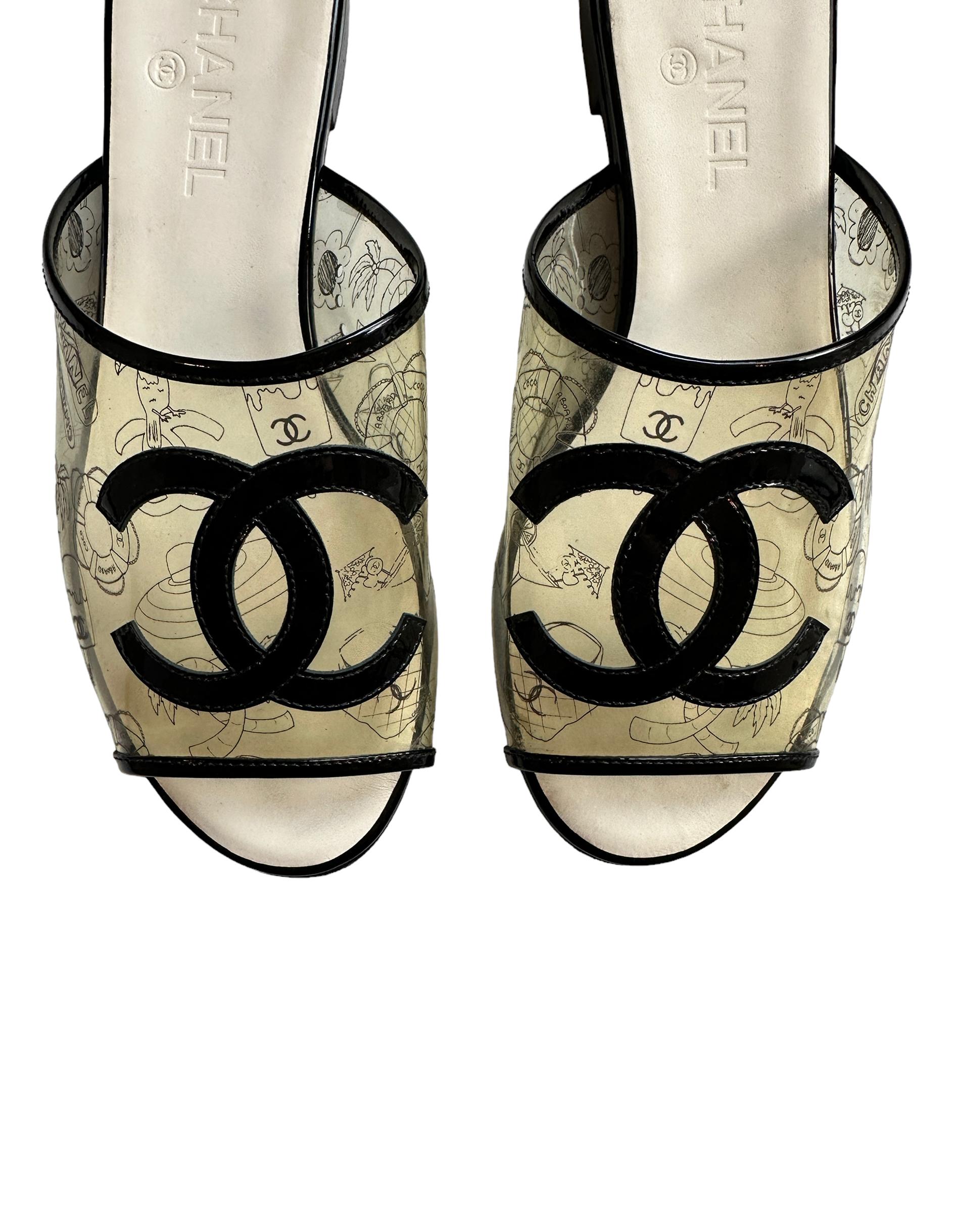 Chanel 2019 Printed PVC CC Logo Slides sz 40C. Features beach theme print 

Made In: Italy
Color: Black, white, beige
Materials: Leather and PVC
Closure/Opening: Slide on
Overall Condition: Very good. Some wear throughout
Marked Size: 40C