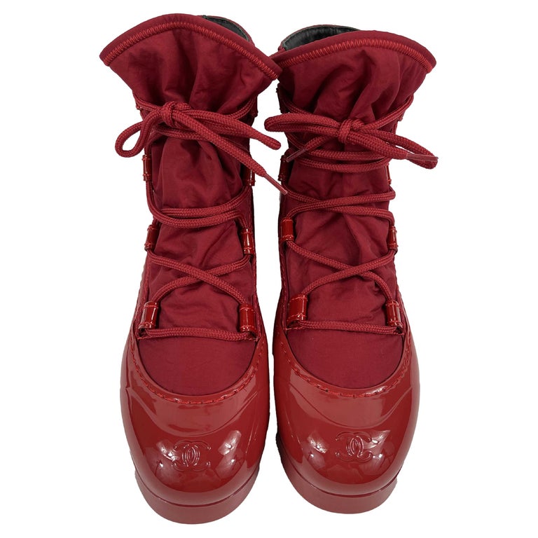 CHANEL 2019 Red Lace-Up Nylon Winter Ankle Boots CC Coco Mark 39 US 9 at  1stDibs