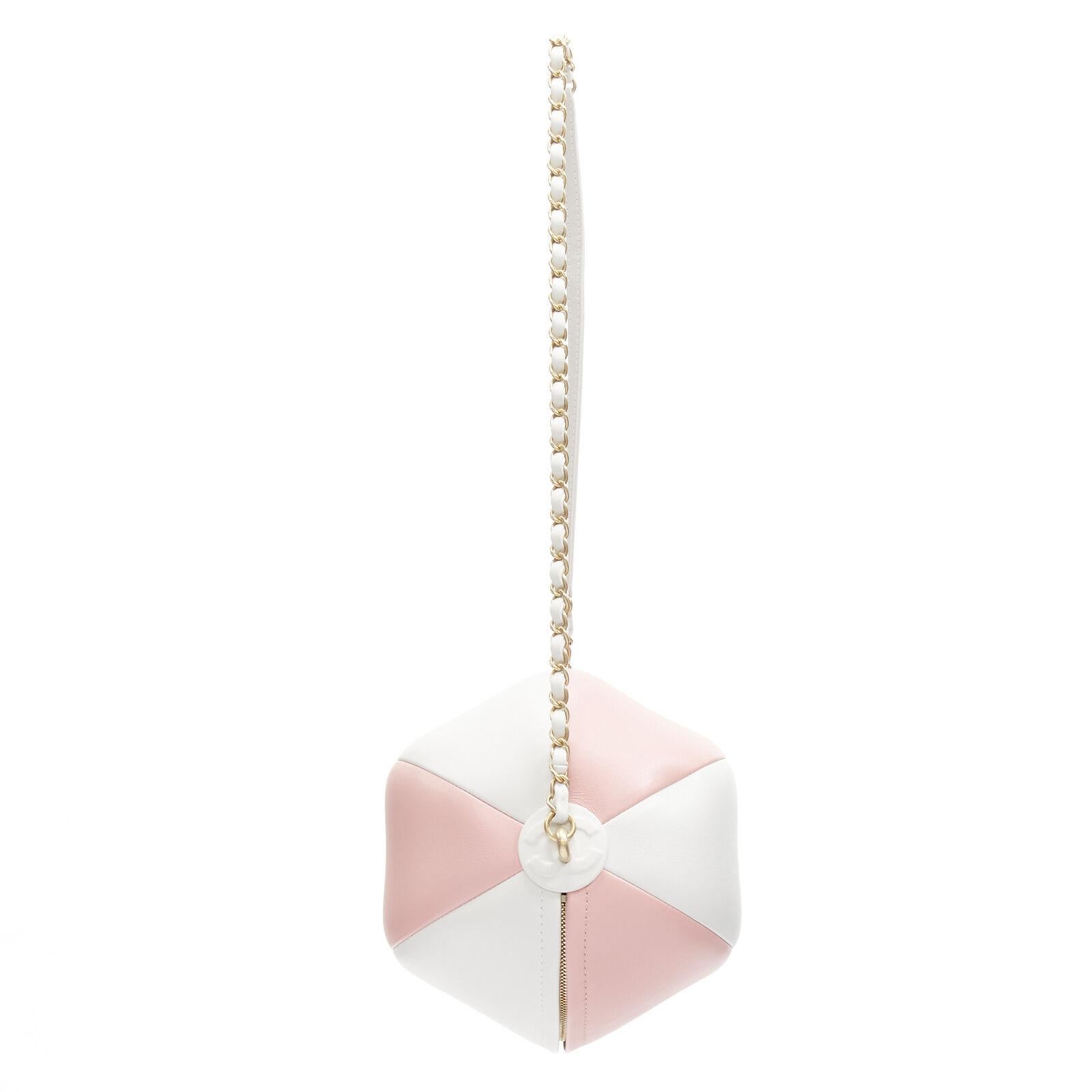 CHANEL 2019 Runway Beach Ball CC pink white calfskin gold chain crossbody bag In Excellent Condition In Hong Kong, NT
