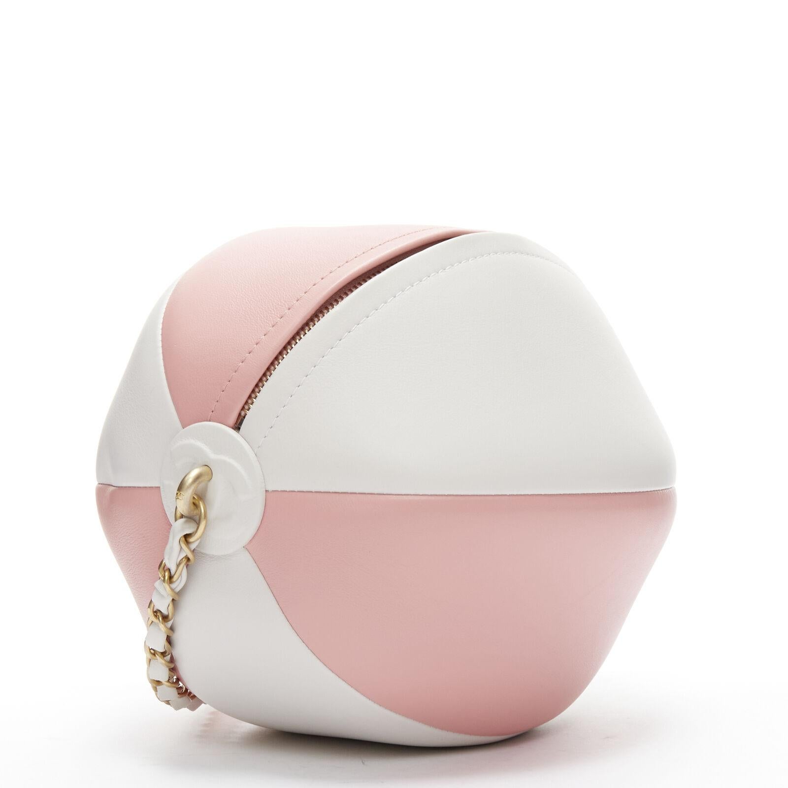 CHANEL 2019 Runway Beach Ball CC pink white calfskin gold chain crossbody bag 1