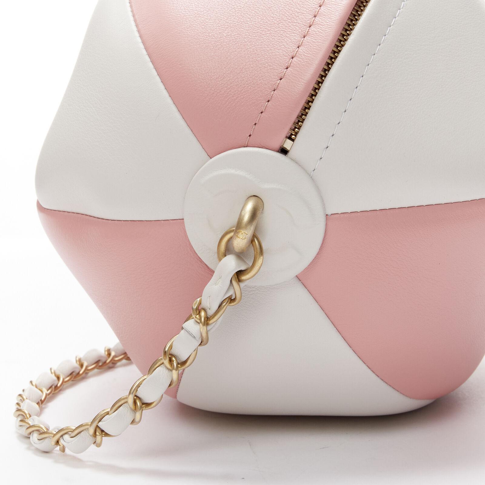 CHANEL 2019 Runway Beach Ball CC pink white calfskin gold chain crossbody bag 3