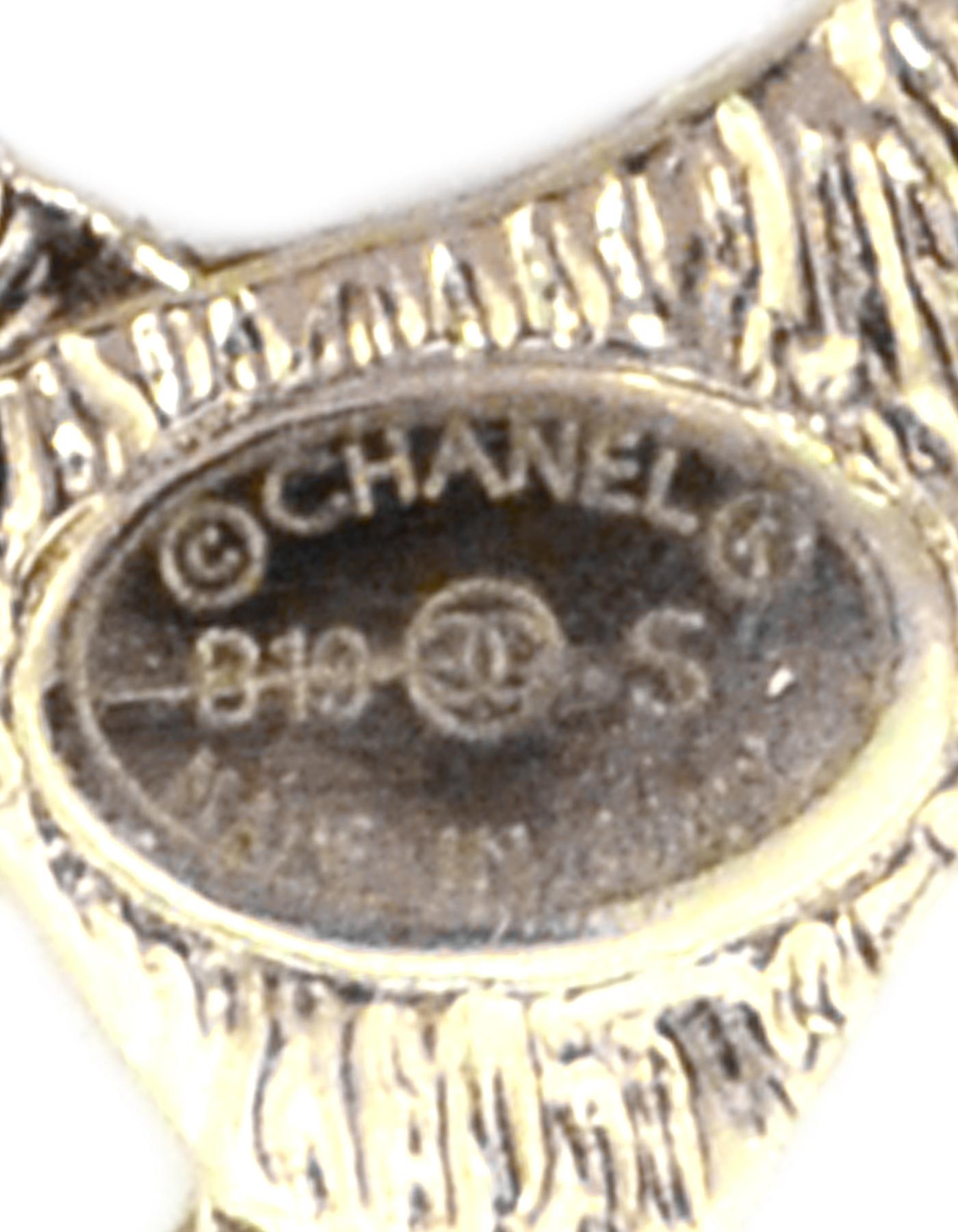 chanel name necklace
