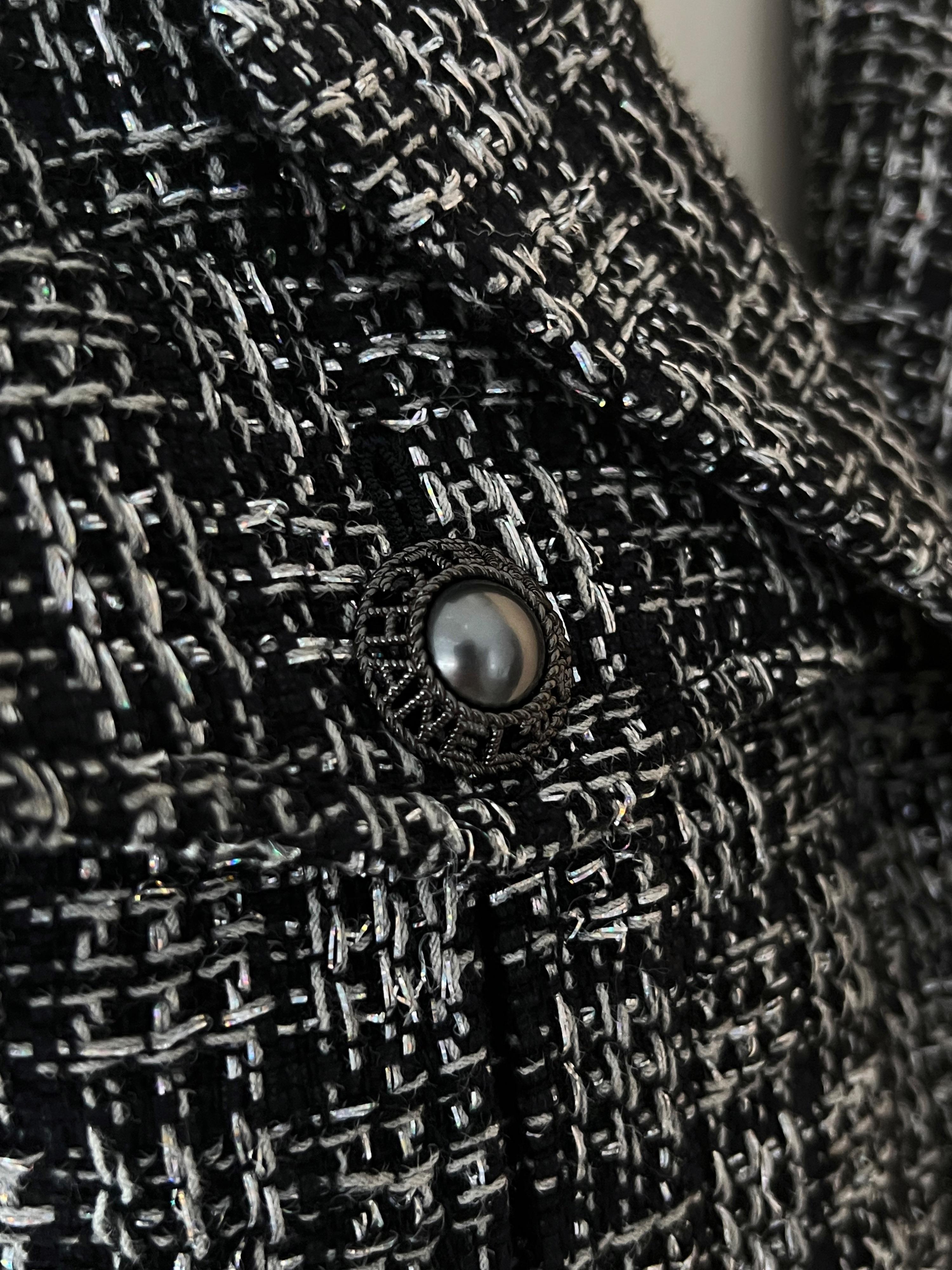 Chanel 2019 Spring Black Lesage Tweed Jacket 4