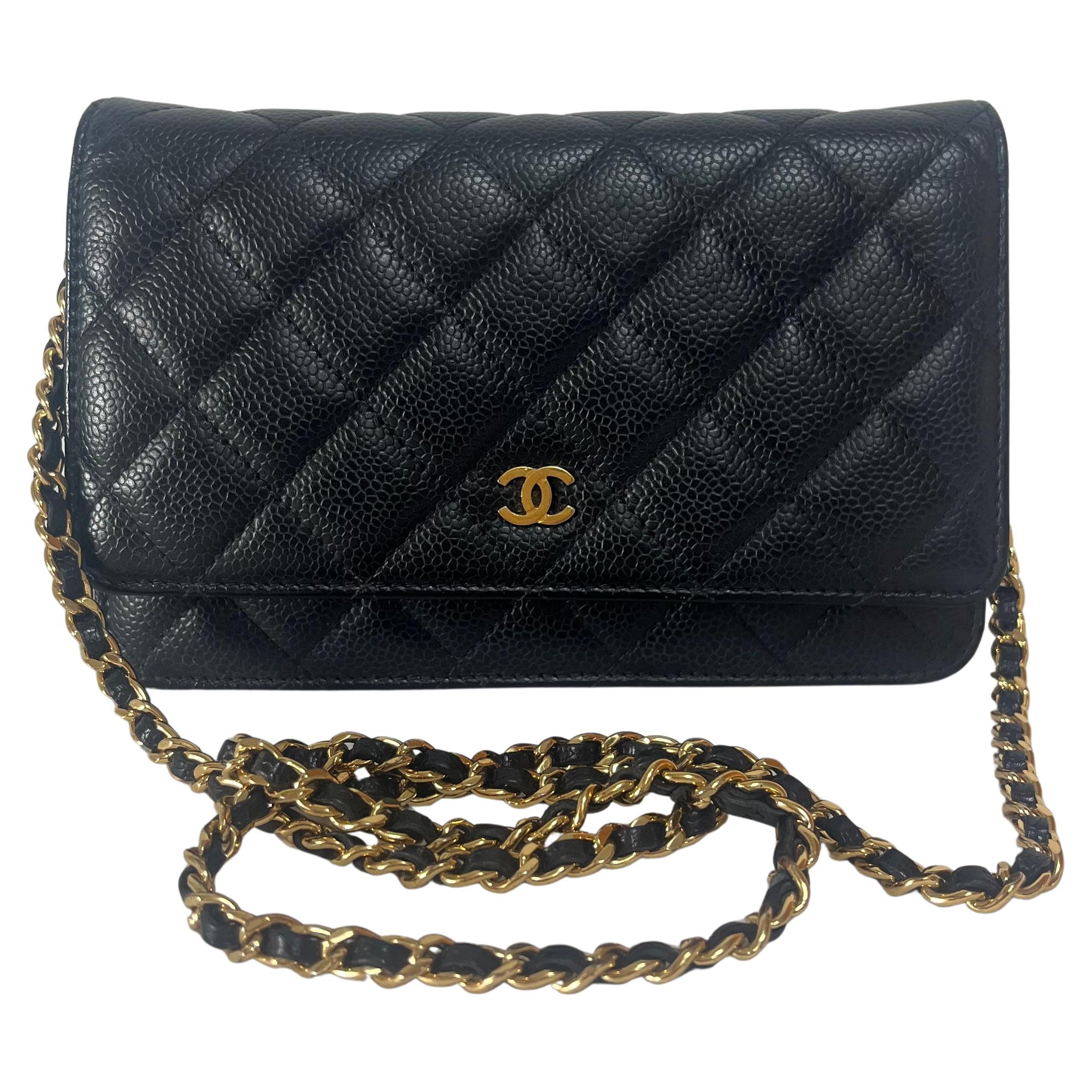 Chanel 2019 Wallet on Chain Classic Flap Black Caviar Leather Gold Hardware im Angebot