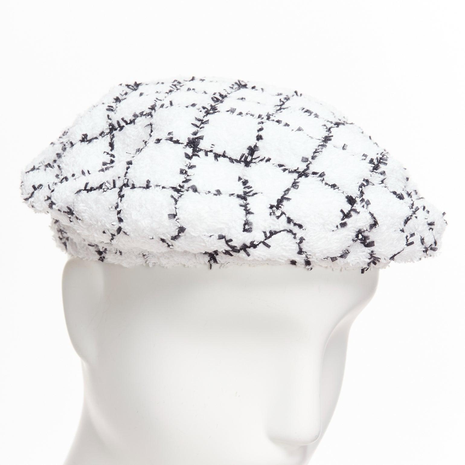 CHANEL 2019 blanc noir carreaux tweed doublé béret chapeau S 2