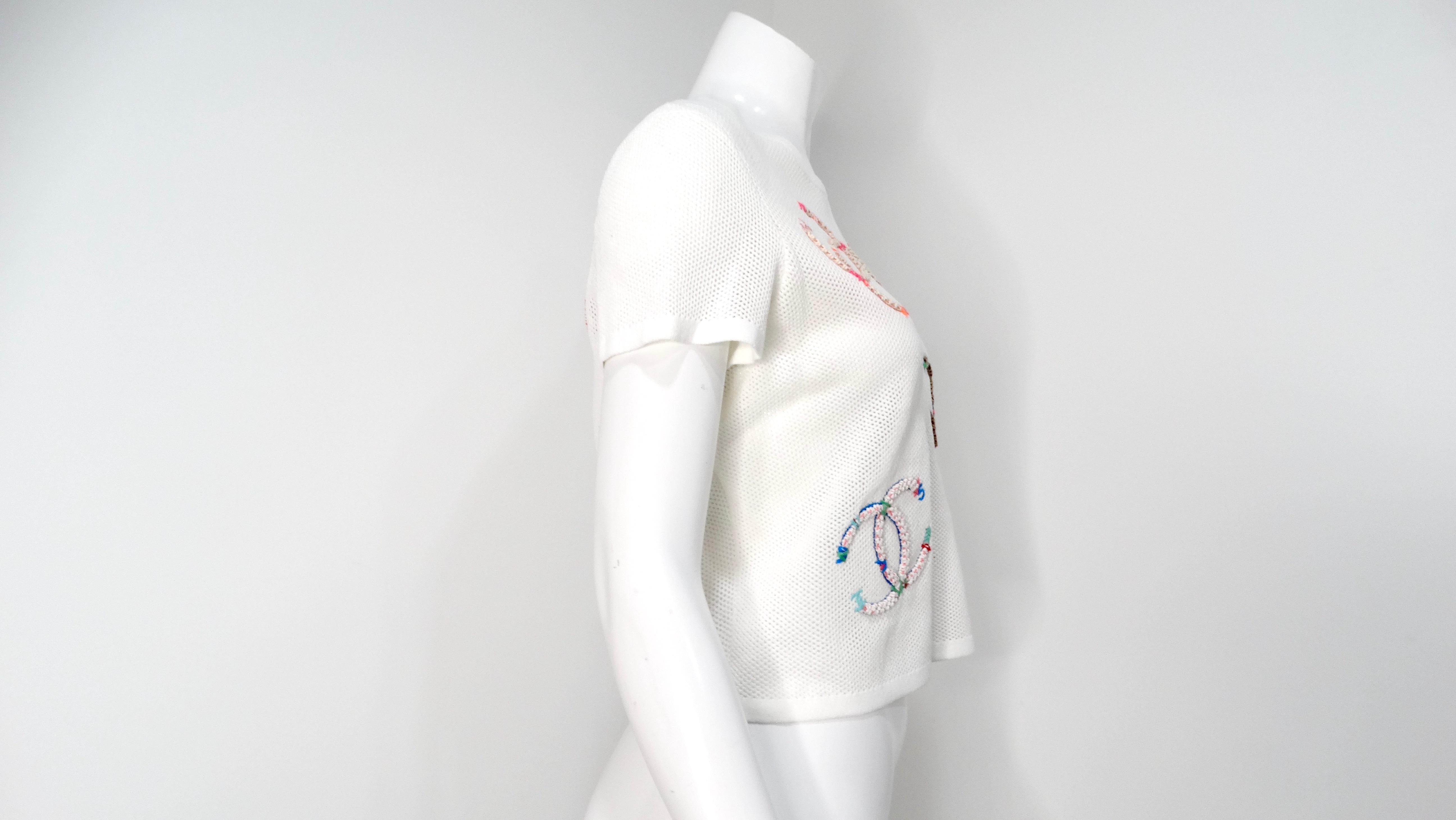 Chanel 2019 White Mesh Embroidered Colorful Interlocking CC Logo T-Shirt For Sale 3