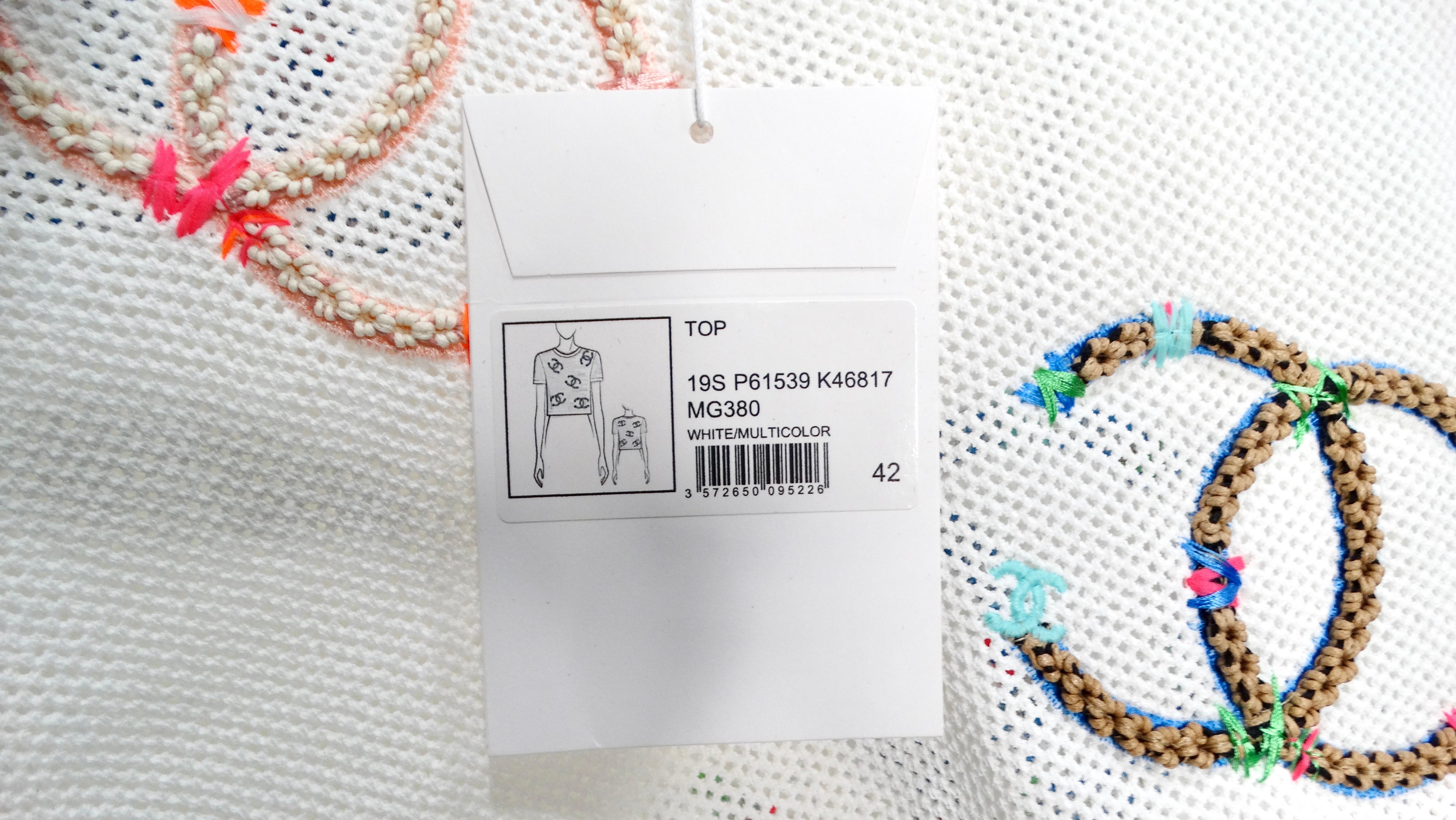 Chanel 2019 White Mesh Embroidered Colorful Interlocking CC Logo T-Shirt For Sale 4
