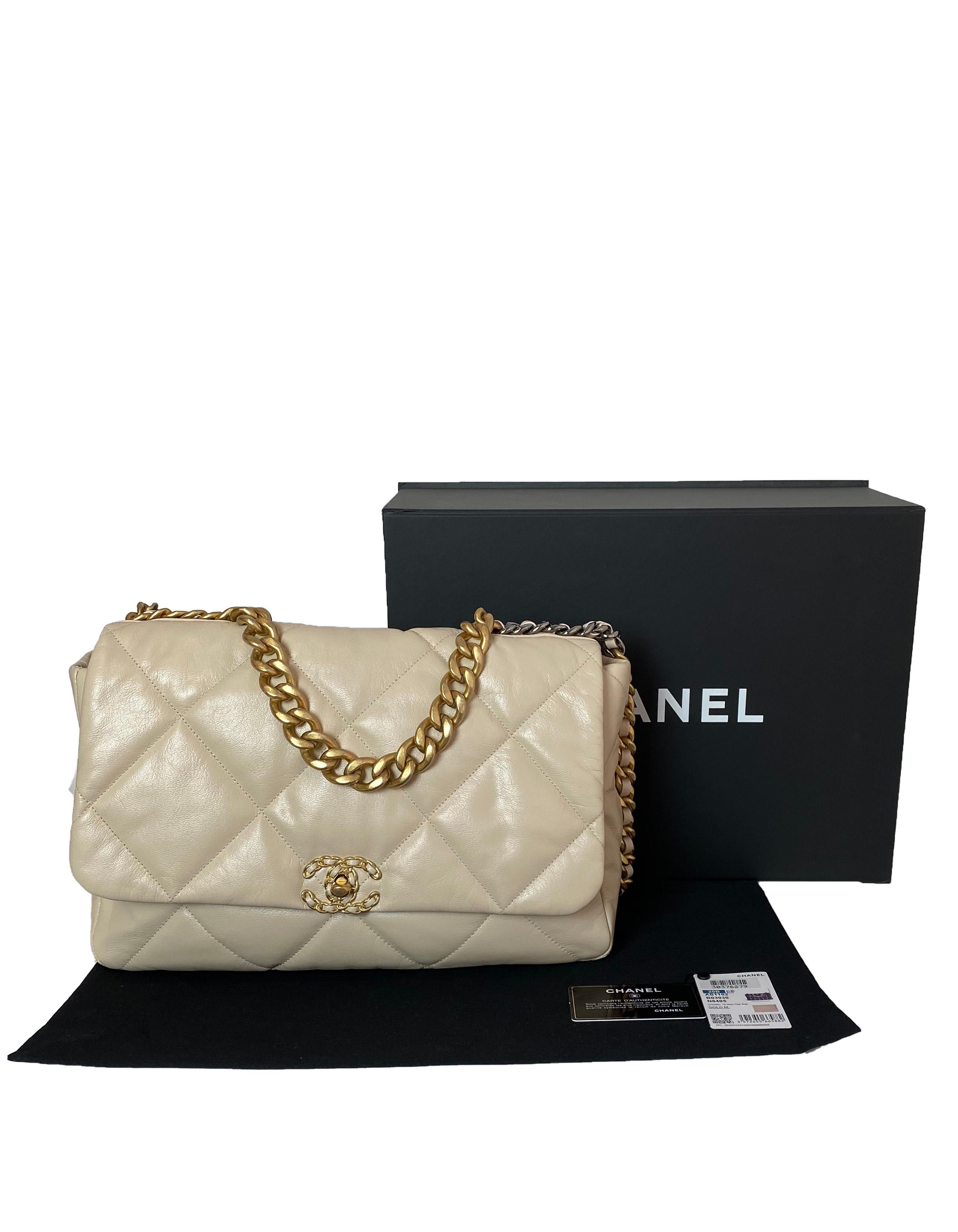 Chanel 2020 Beige Goatskin Leather Quilted Maxi 19 Flap Bag 5