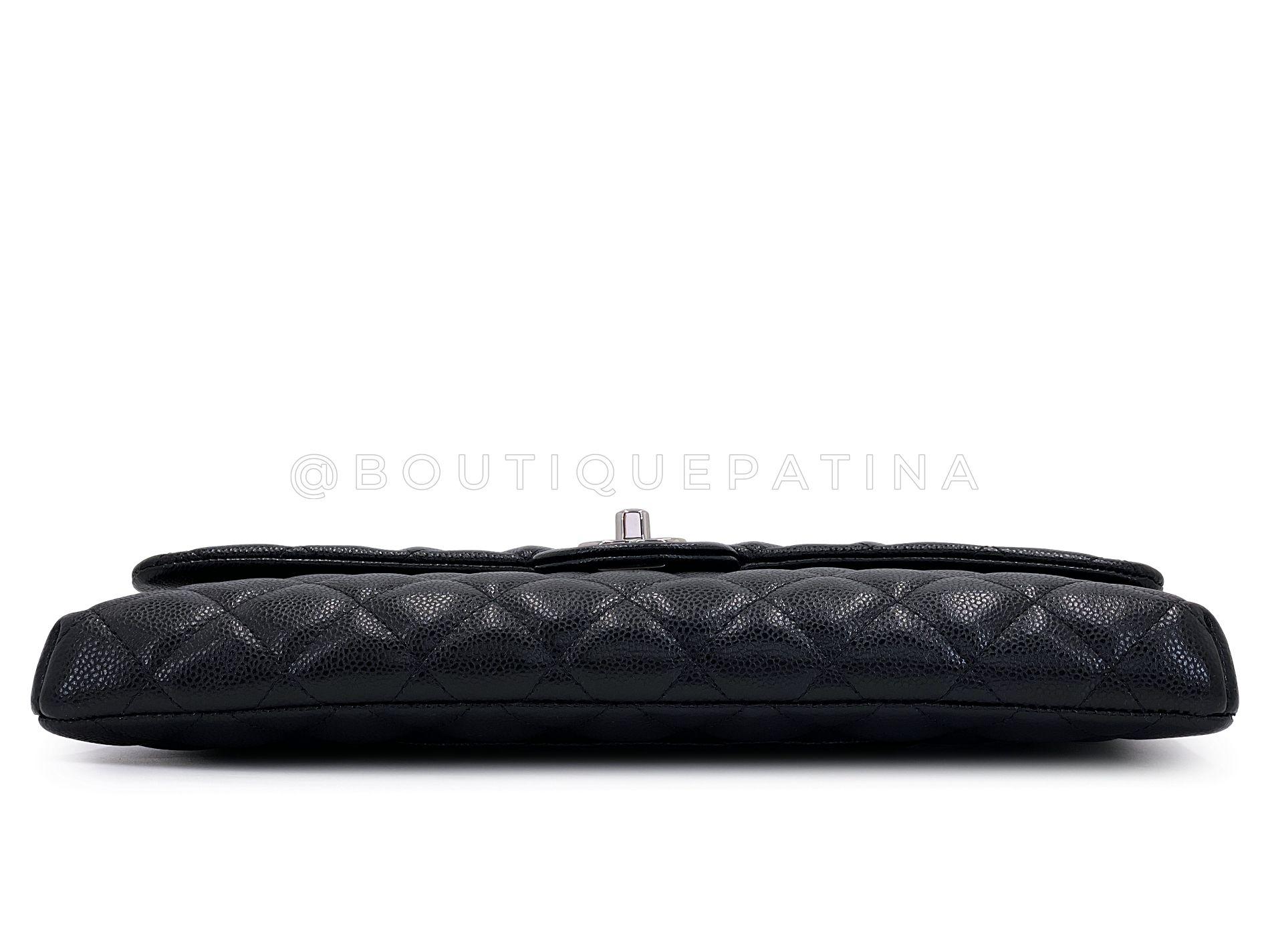 Chanel 2020 Caviar Negro Intemporal Bolso de Solapa SHW 69101 en venta 1