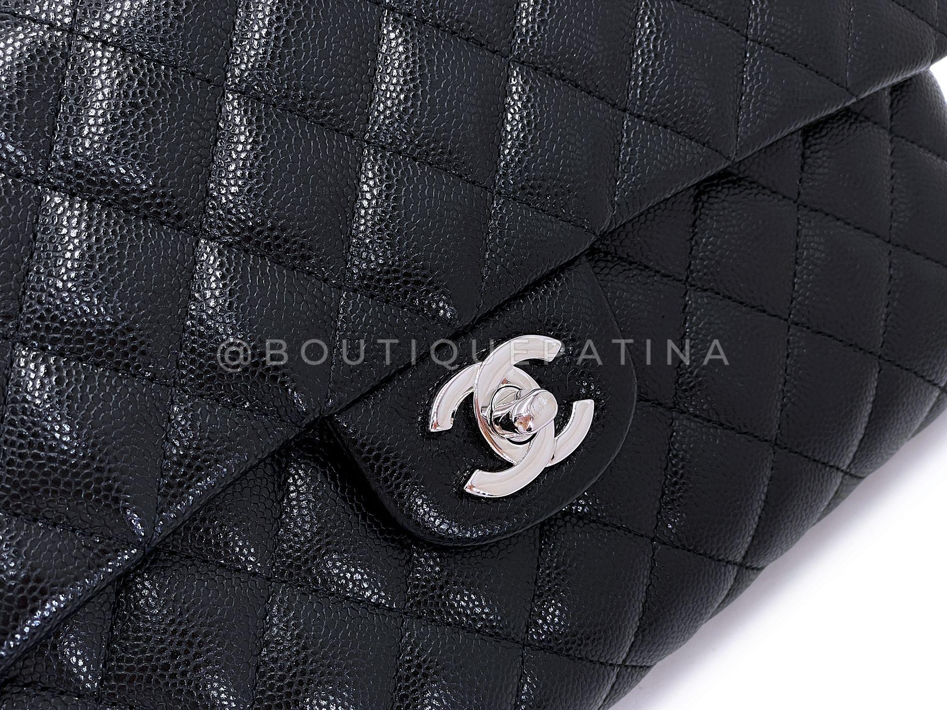 Chanel 2020 Caviar Negro Intemporal Bolso de Solapa SHW 69101 en venta 3