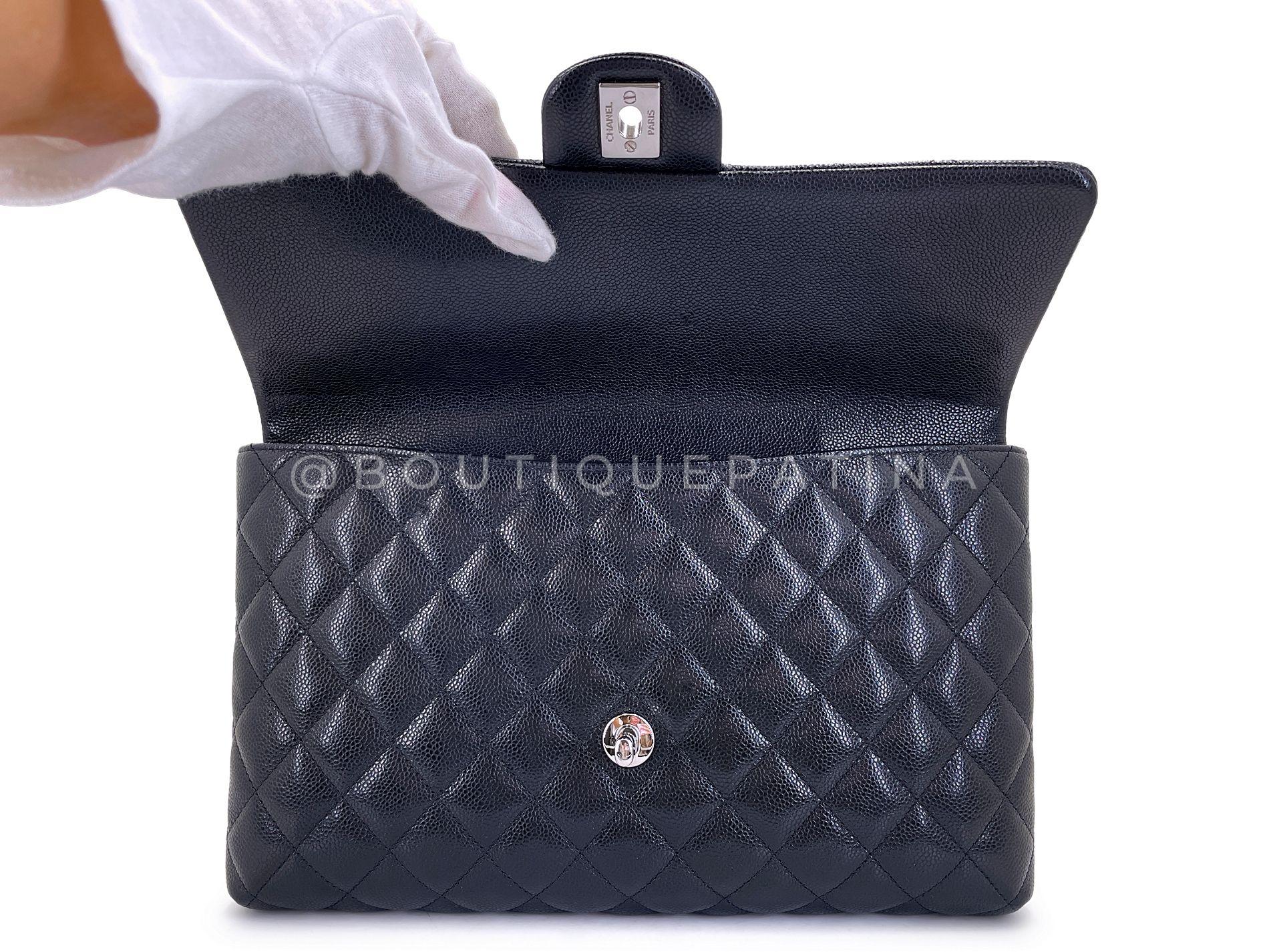 Chanel 2020 Caviar Negro Intemporal Bolso de Solapa SHW 69101 en venta 4