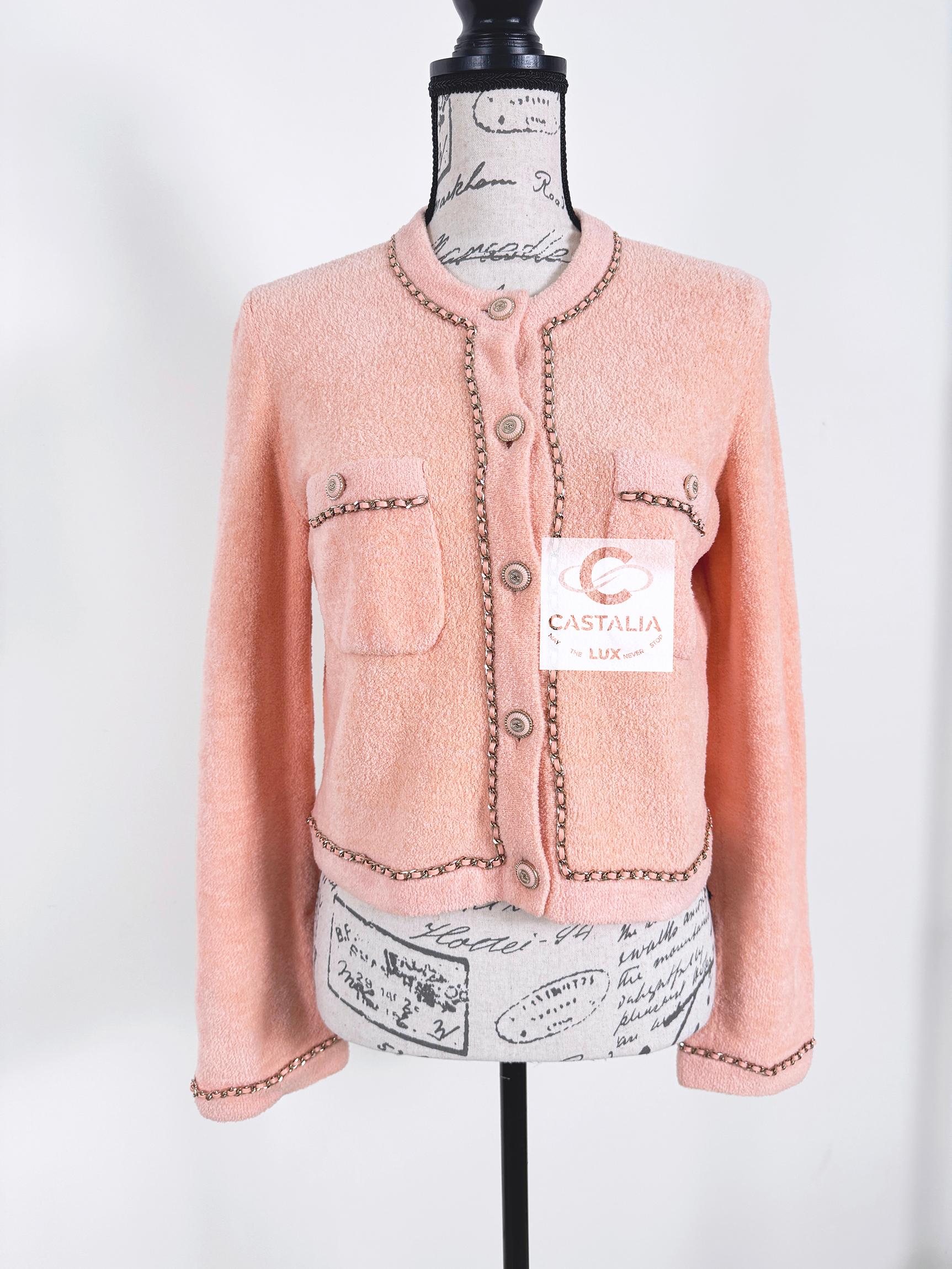 Chanel 2020 Iconic Teddy Jacket with Chains 38 FR For Sale 10