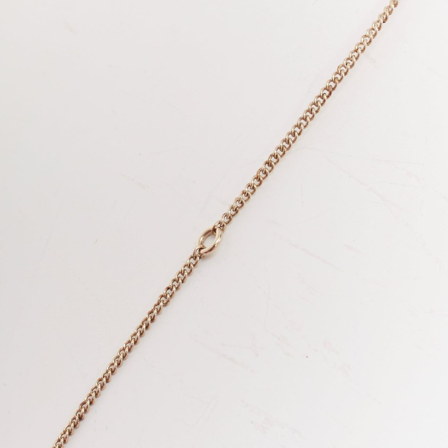 CHANEL 2020 - Collier chaîne en or avec pendentif en cristal fausse perle et logo CC en vente 3