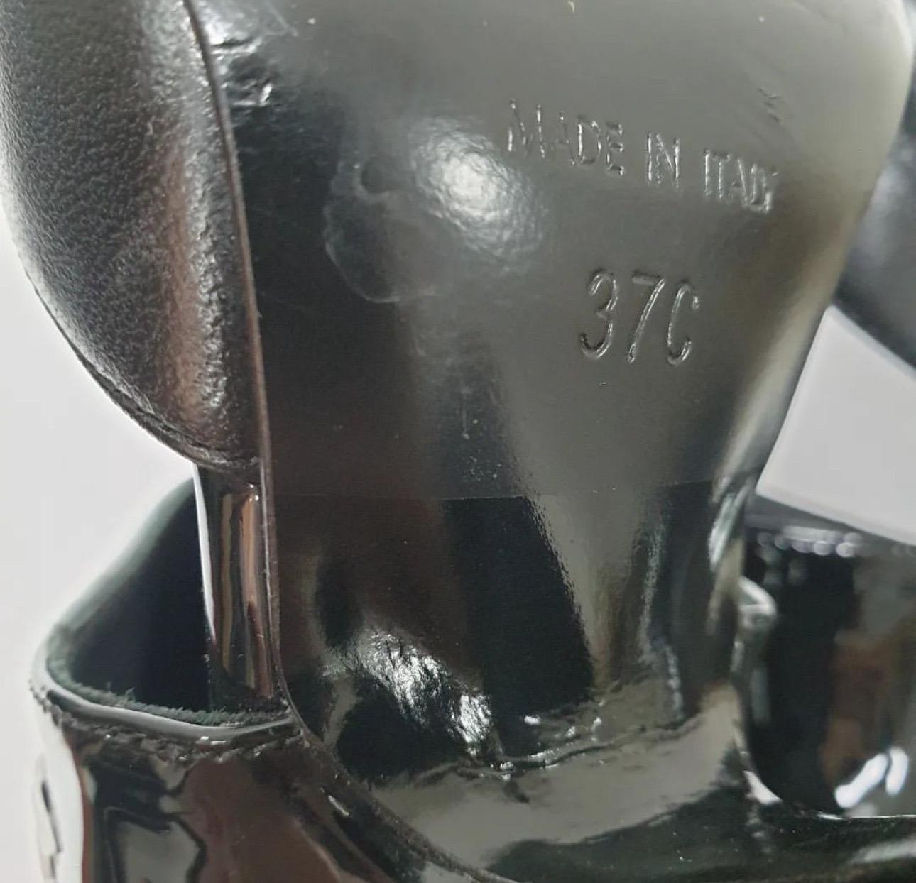 Chanel 2020 Interlocking CC Logo Black Patent Leather Boots 2