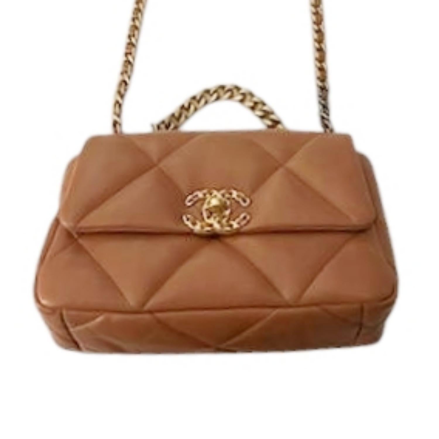 Brown Chanel 2020 Lambskin Quilted Medium Chanel 19 Flap  Caramel For Sale