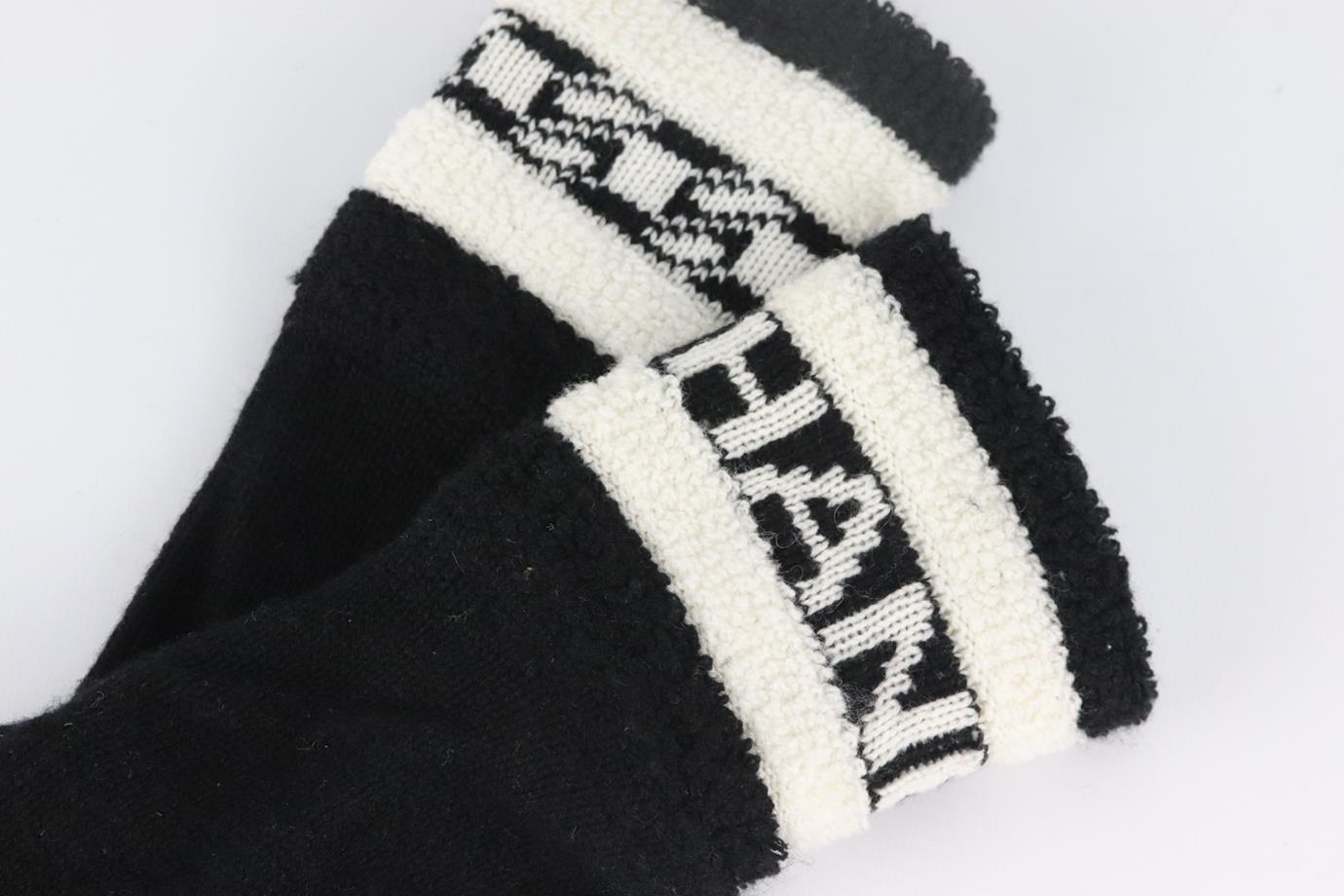 Black Chanel 2020 Logo Intarsia Cashmere Gloves