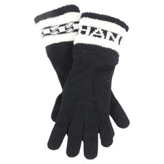 Chanel Chanel Black x Beige Wool Arm Wamer Fingerless Gloves