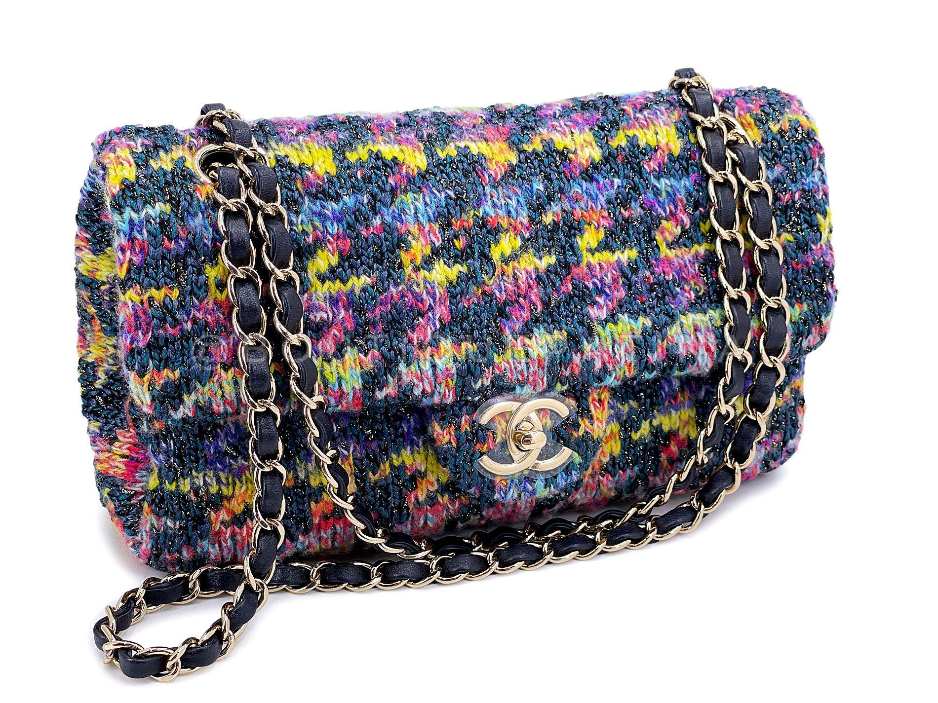 Store item: 68195


In Multicolor tweed and gold hardware.  



Measures 10in. W (at base) x 6in. H x 2.5in. D, strap drop is 9.5 inches

Comes with Dust Bag, Authenticity Card
For 19 years, Boutique Patina has specialized in sourcing and curating