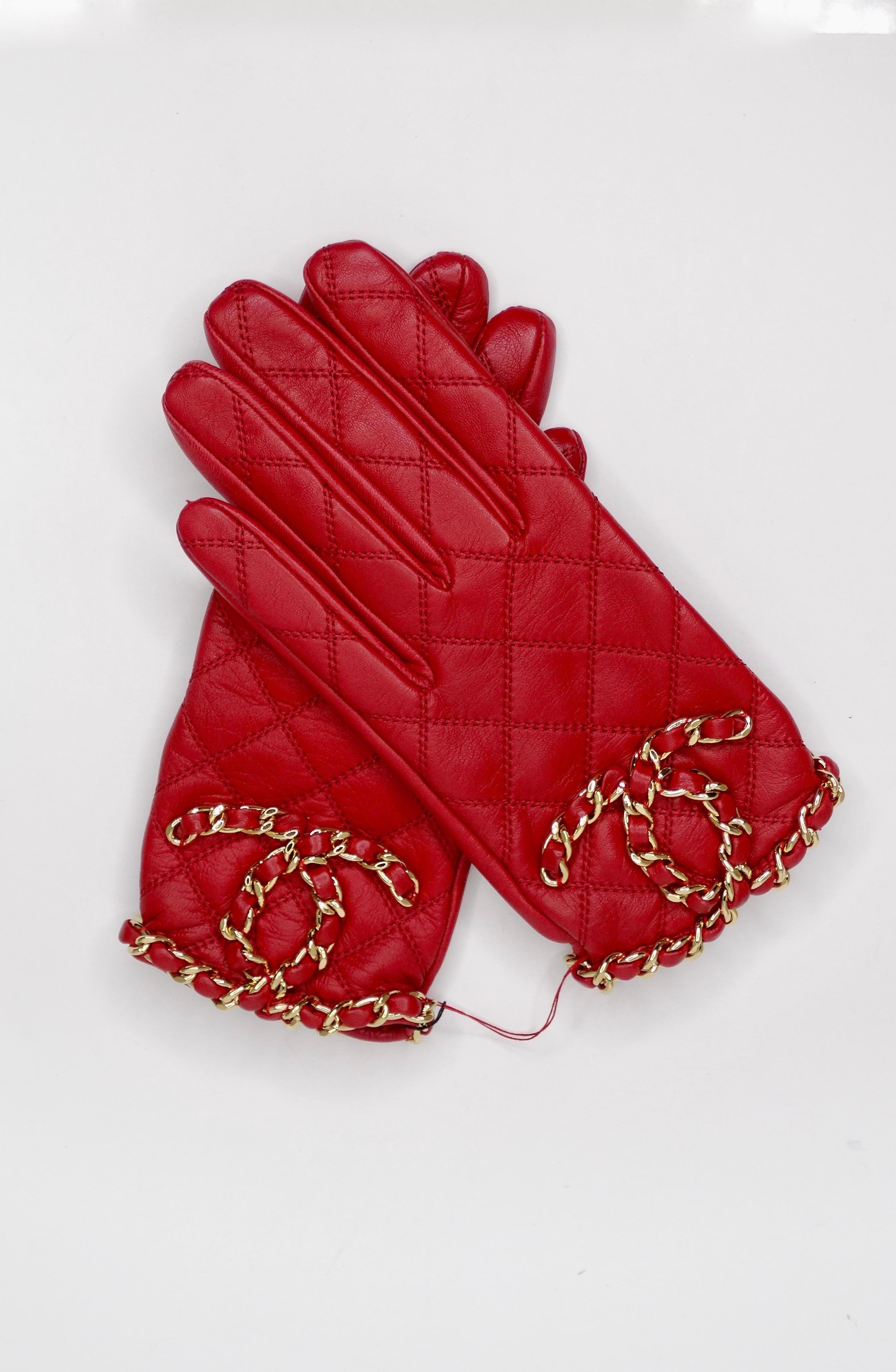 Women's or Men's Chanel 2020 Red CC Gloves