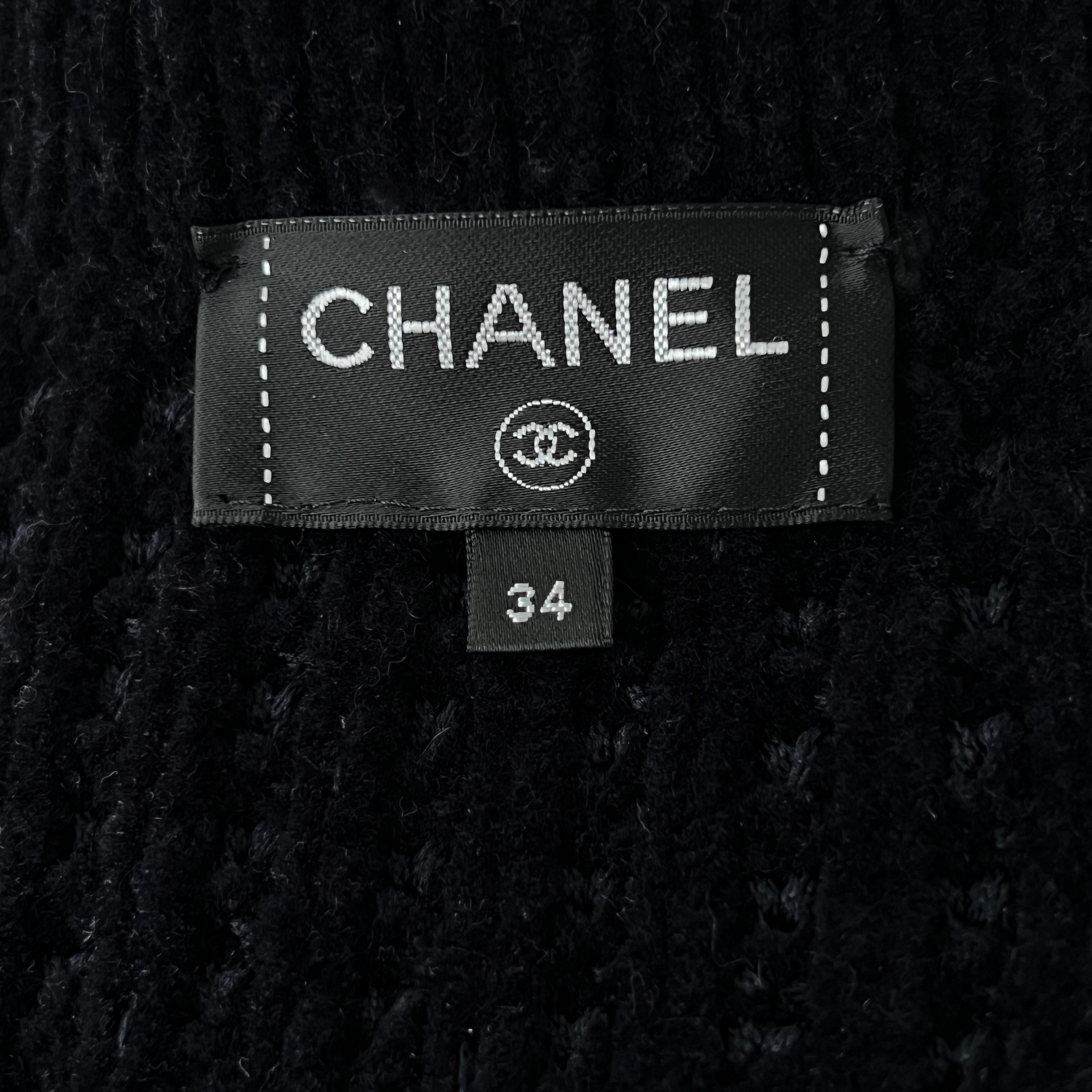 Chanel  2020 Runway Belted Velvety Coat For Sale 14