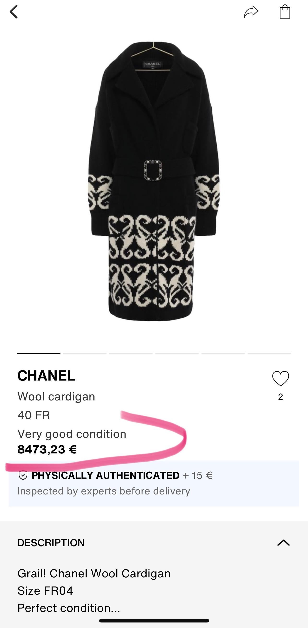 Chanel  2020 Runway Belted Velvety Coat In New Condition For Sale In Dubai, AE