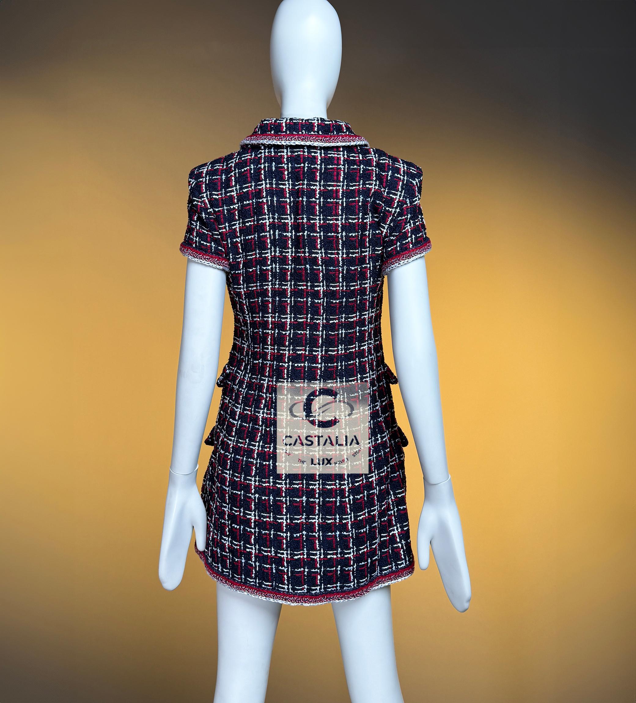 Chanel 2020 Spring Iconic Tweed Jacket Dress 34 FR For Sale 13