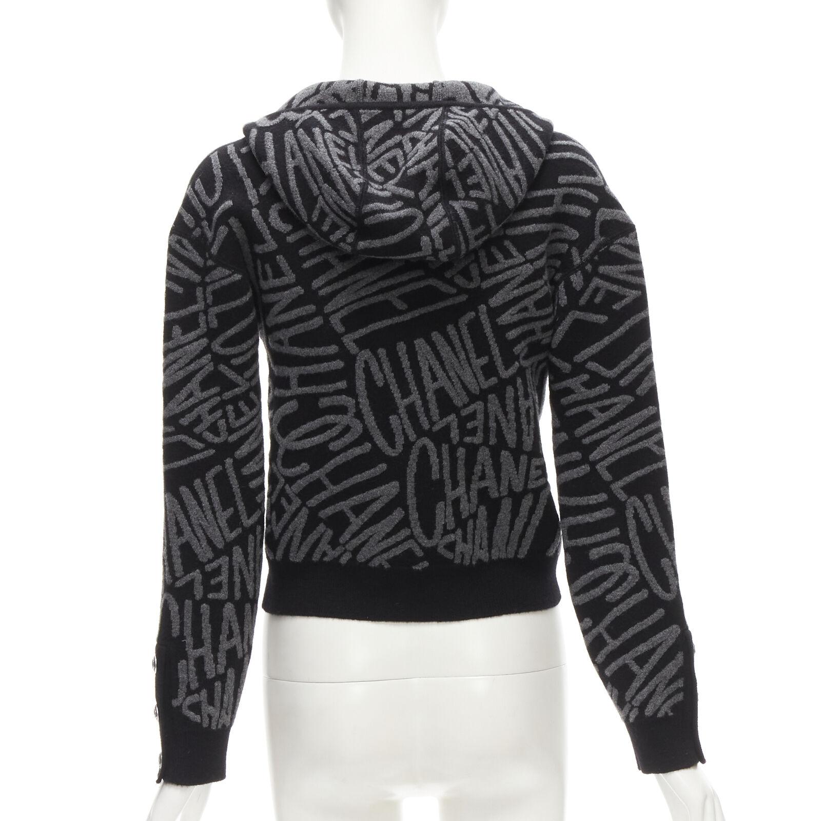 CHANEL 2021 98% cashmere black grey all over logo intarsia CC cardigan FR36 S For Sale 1