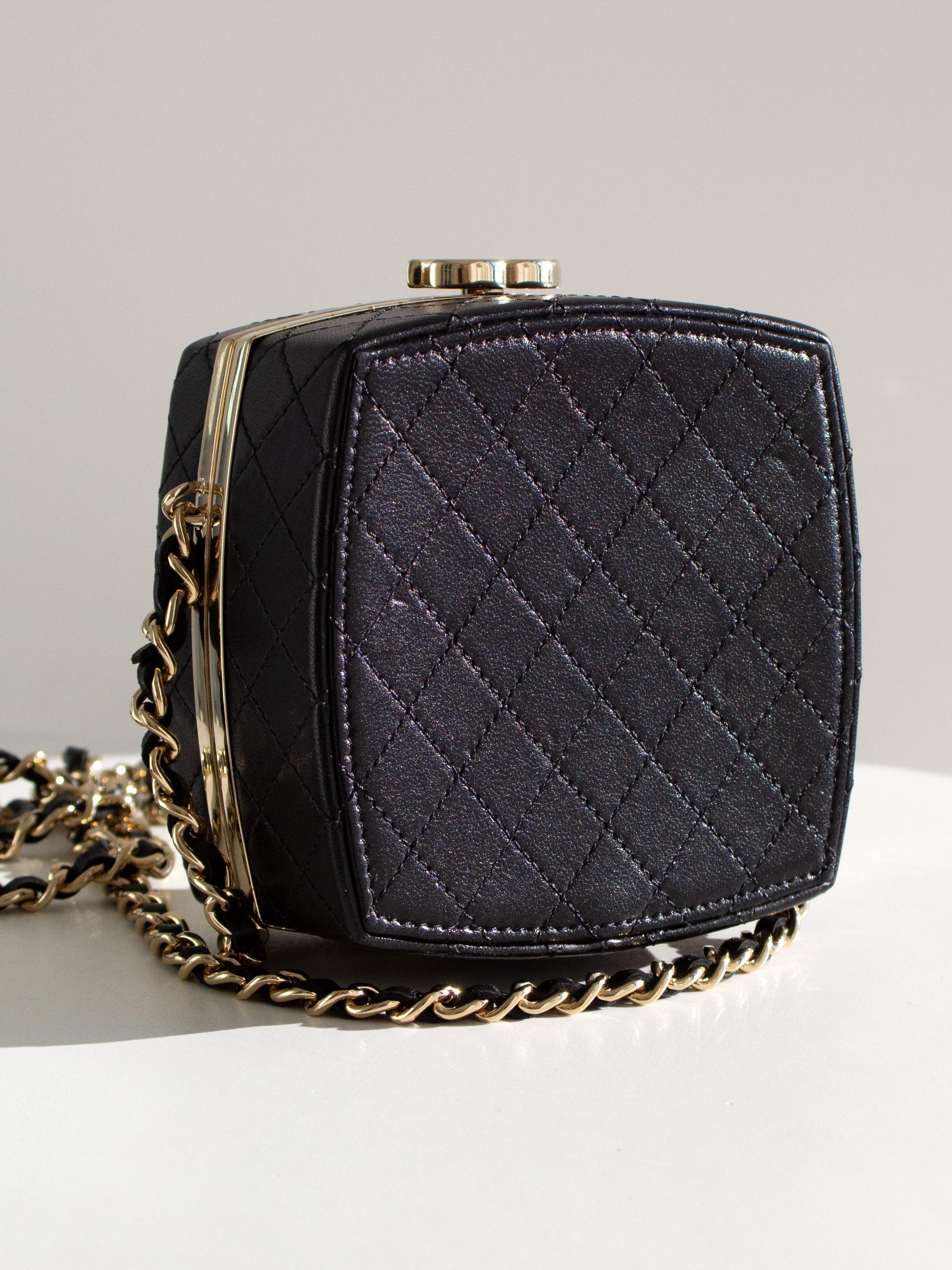 Chanel 2021 Compact Powder Beauty Box Gold Mirror CC Black Lambskin Clutch Bag 6