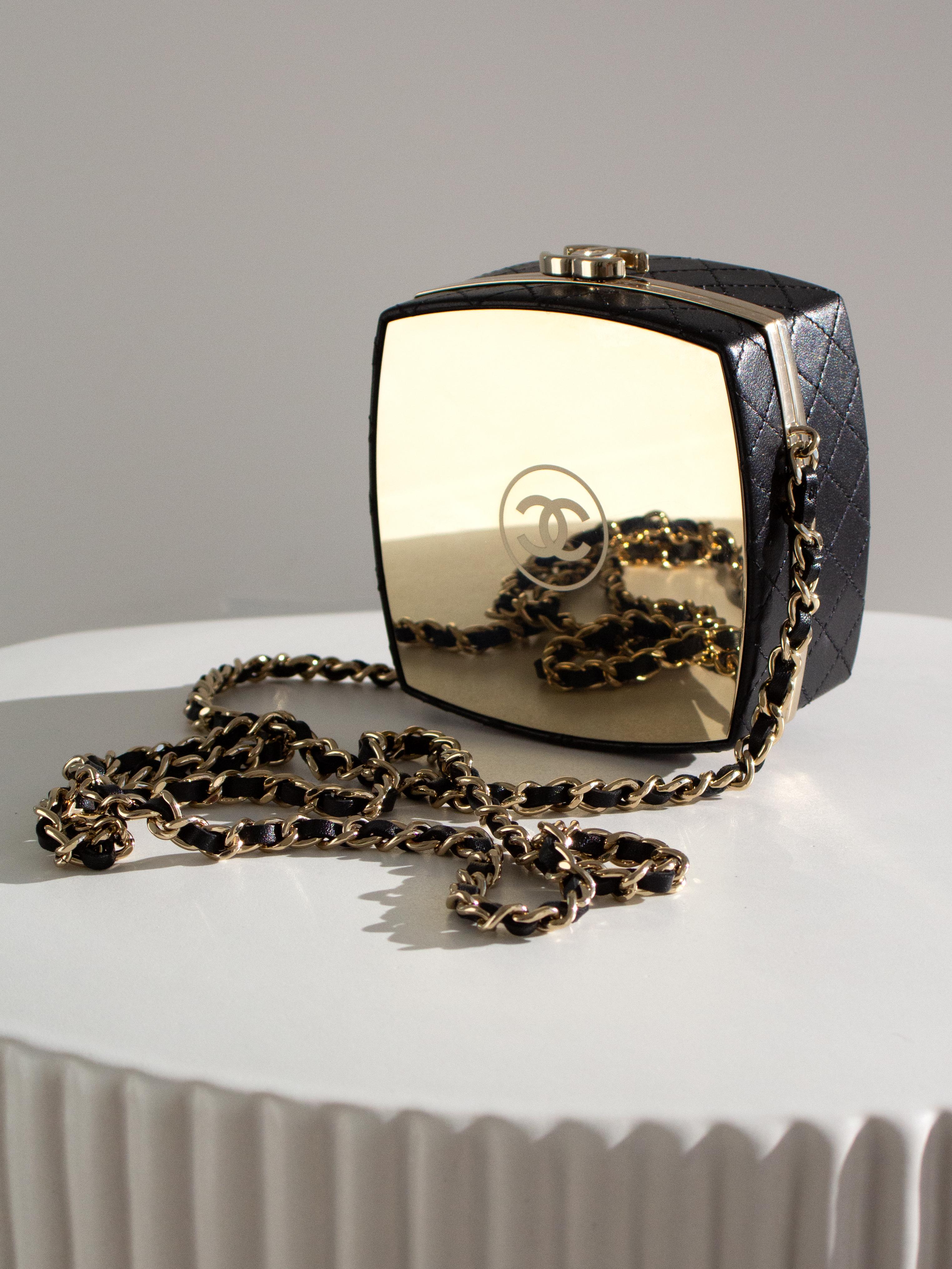 Chanel 2021 Compact Powder Beauty Box Gold Mirror CC Black Lambskin Clutch Bag 7
