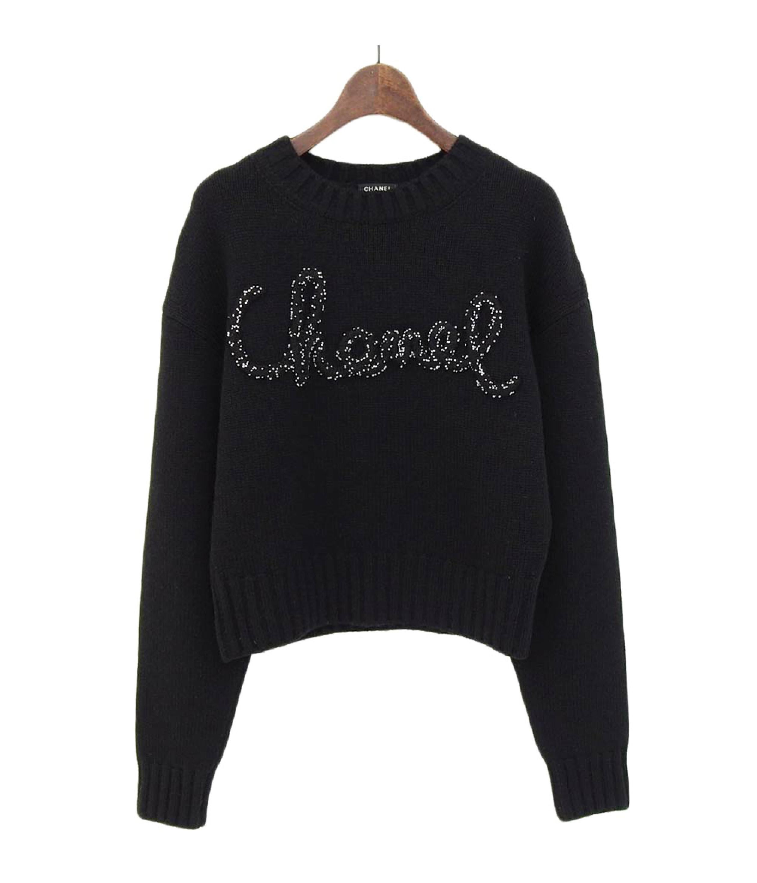 Chanel 2021 Embellished Logo Cashmere Jumper For Sale 3
