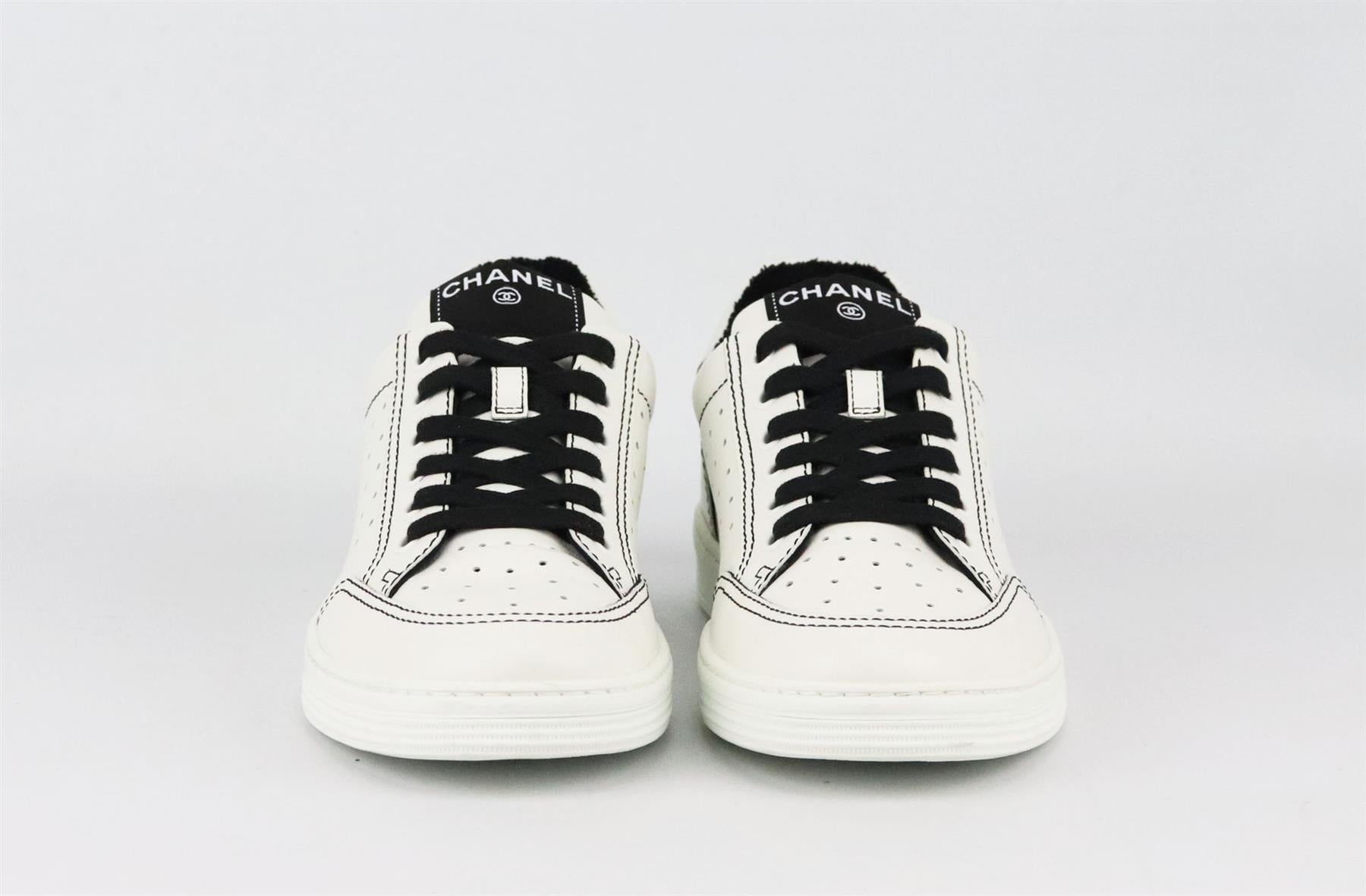 Chanel 2021 Logo Leather Sneakers EU 38.5 UK 5.5 US 8.5 Gris