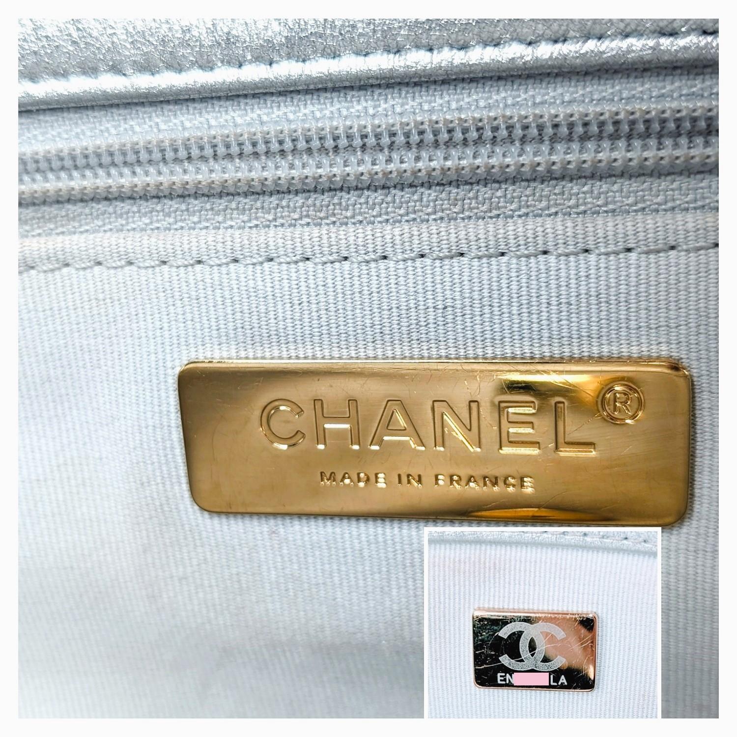 Chanel 2021 Metallic Calfskin Crochet Medium Chanel 19 Flap 4