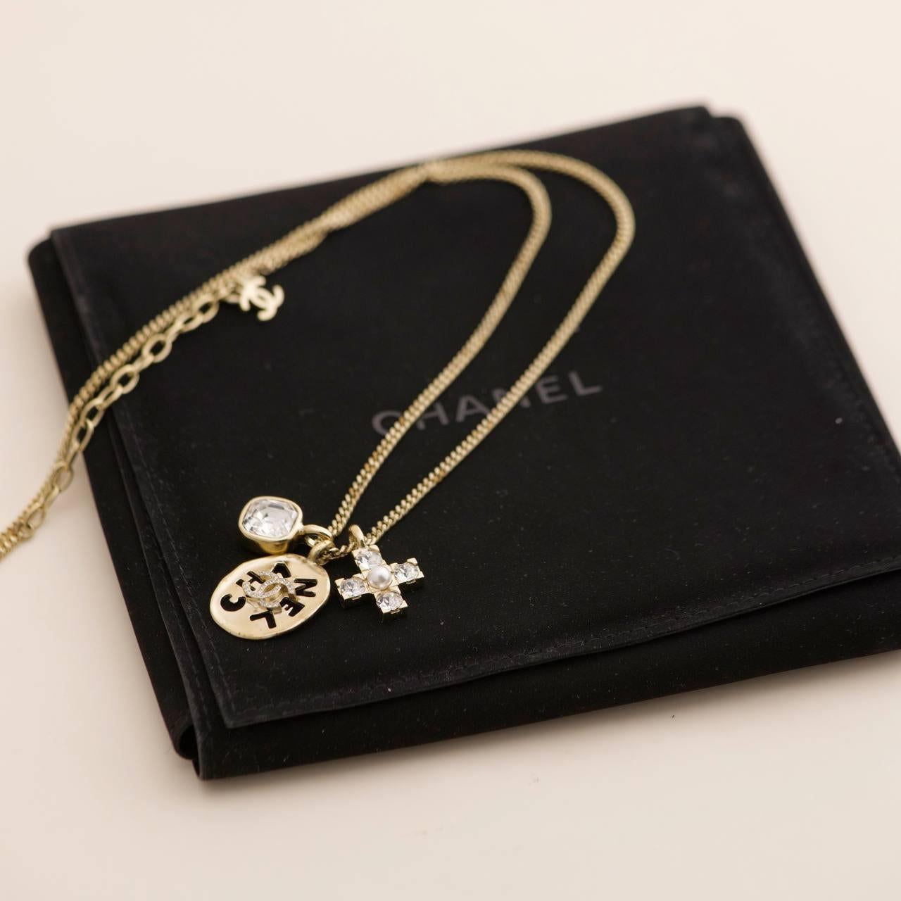 CHANEL 2021 Multi Motif Pendant Necklace In Excellent Condition For Sale In Banbury, GB