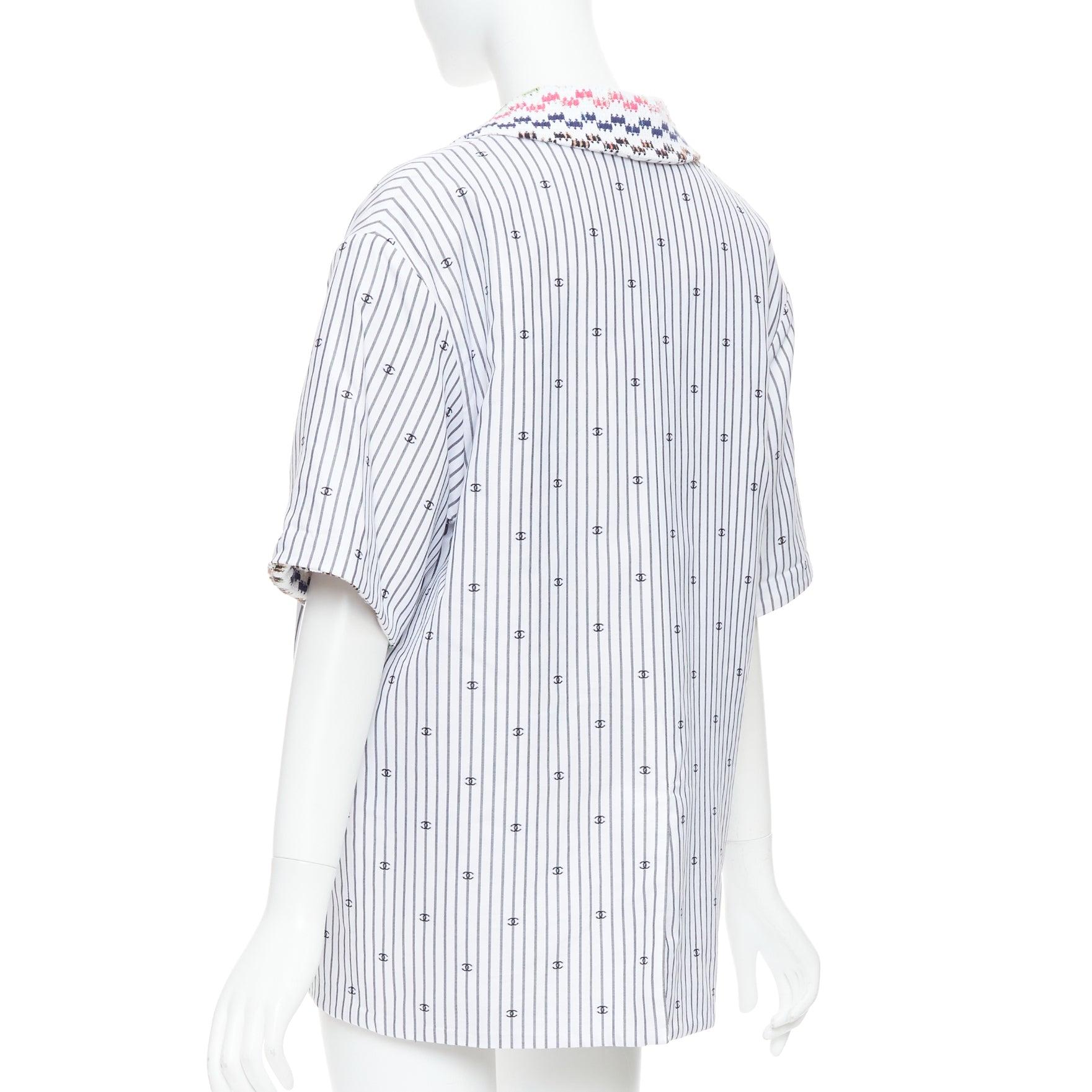 CHANEL 2021 multicolore tweed blanc rayé logo CC à manches courtes FR38 M en vente 2