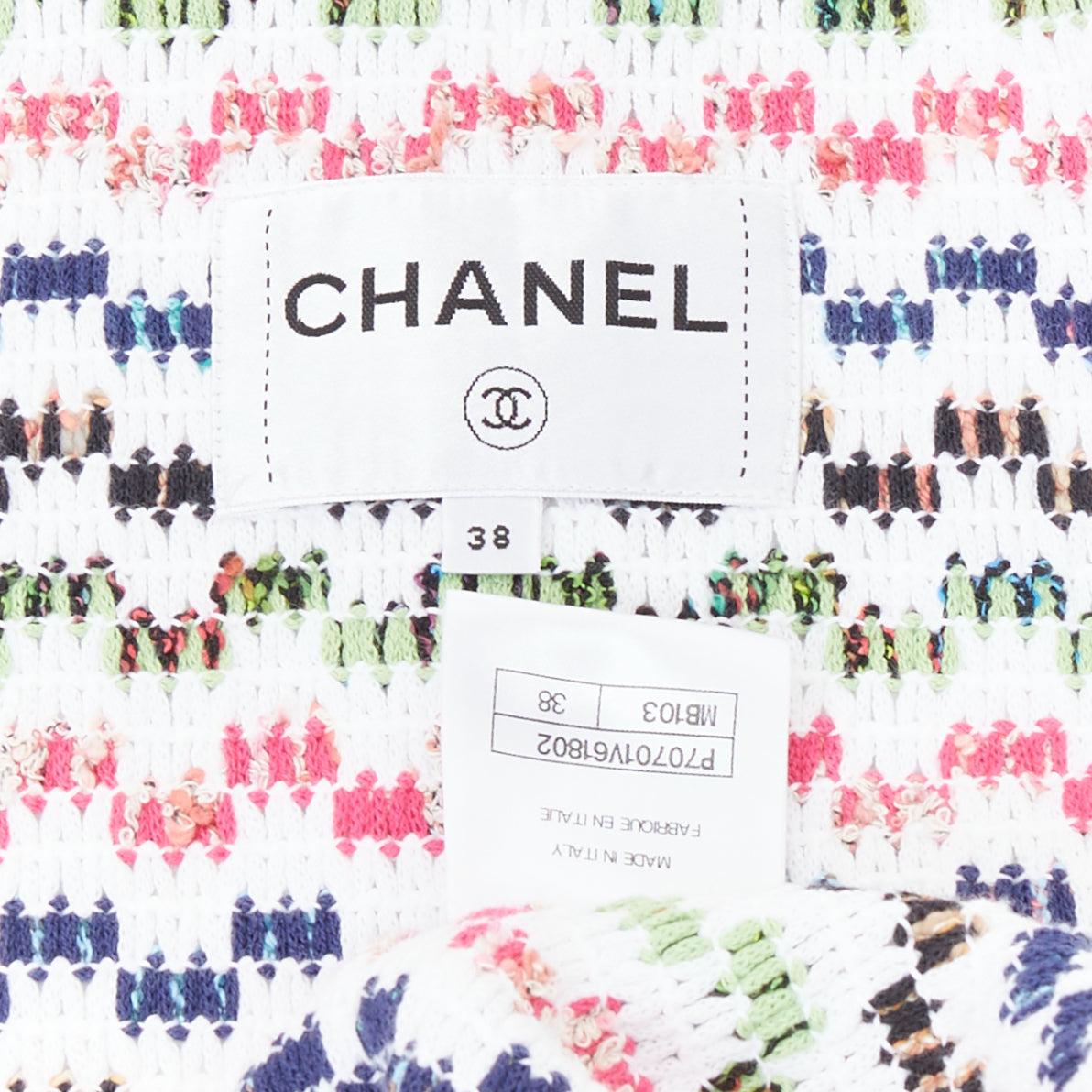 CHANEL 2021 multicolore tweed blanc rayé logo CC à manches courtes FR38 M en vente 4