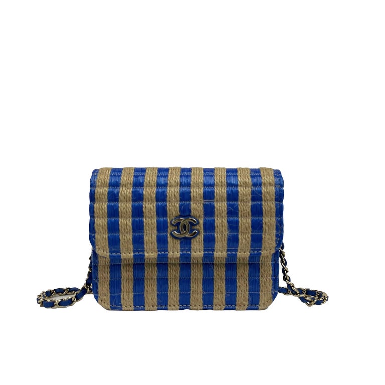 CHANEL - 2021 Raffia Jute Striped Belt Bag - Blue / Beige / Gold
