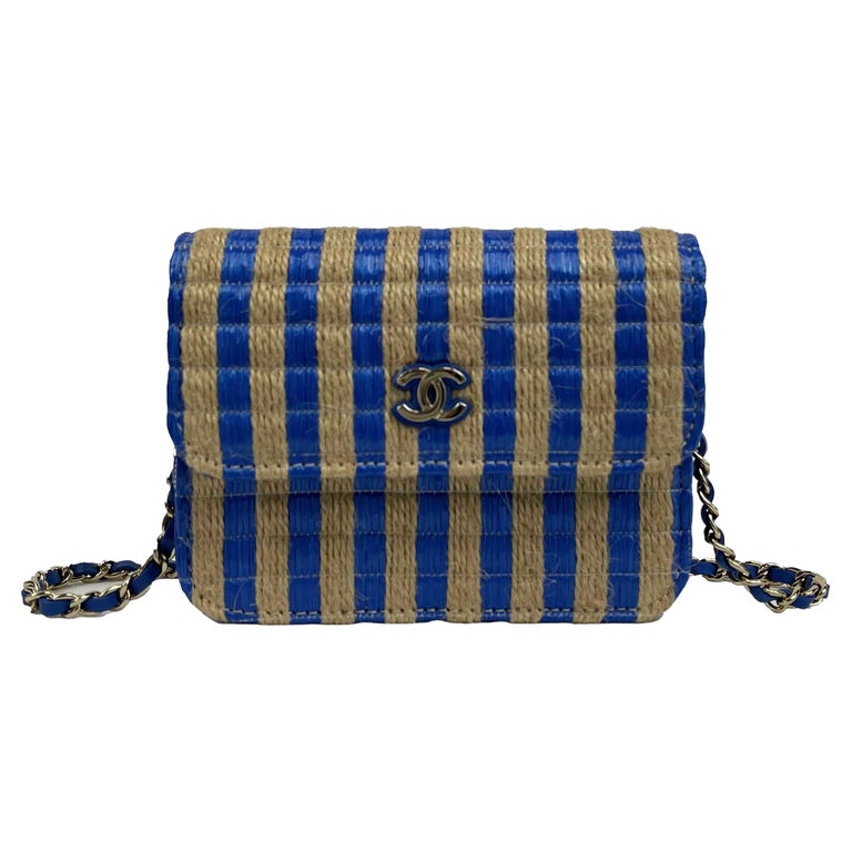 CHANEL - 2021 Raffia Jute Striped Belt Bag - Blue / Beige / Gold Hardware  For Sale at 1stDibs