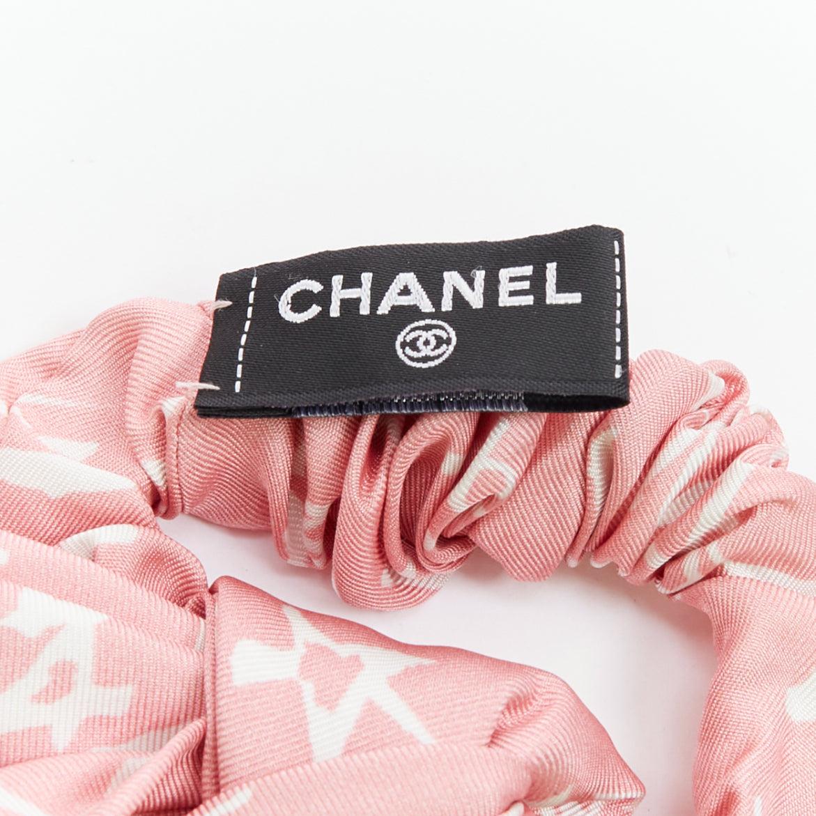 Women's CHANEL 2022 100% silk pink white CC star print hair ribbon scrunchie For Sale