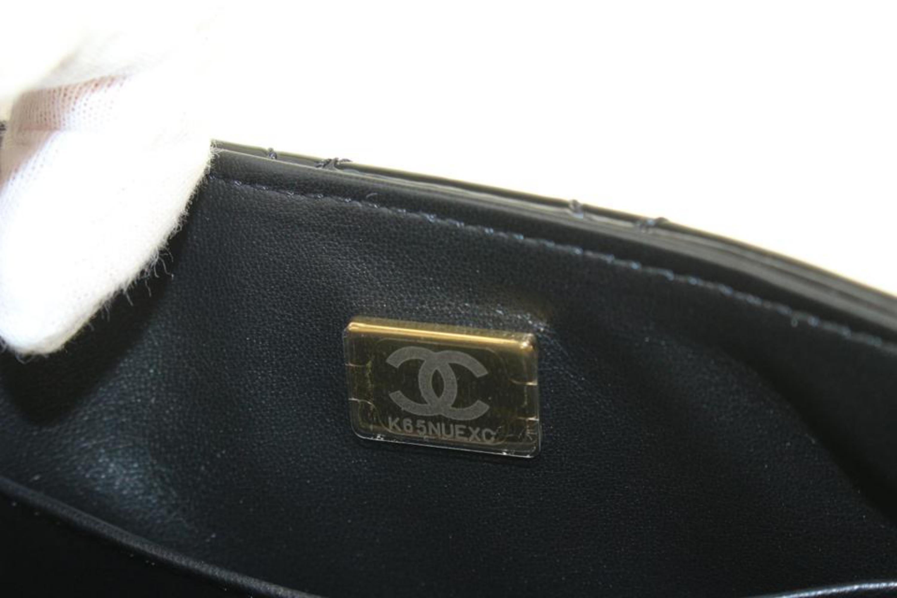 Chanel 2022 Black Patent Leather Very Square Mini Flap GHW 5CJ104 For Sale 5